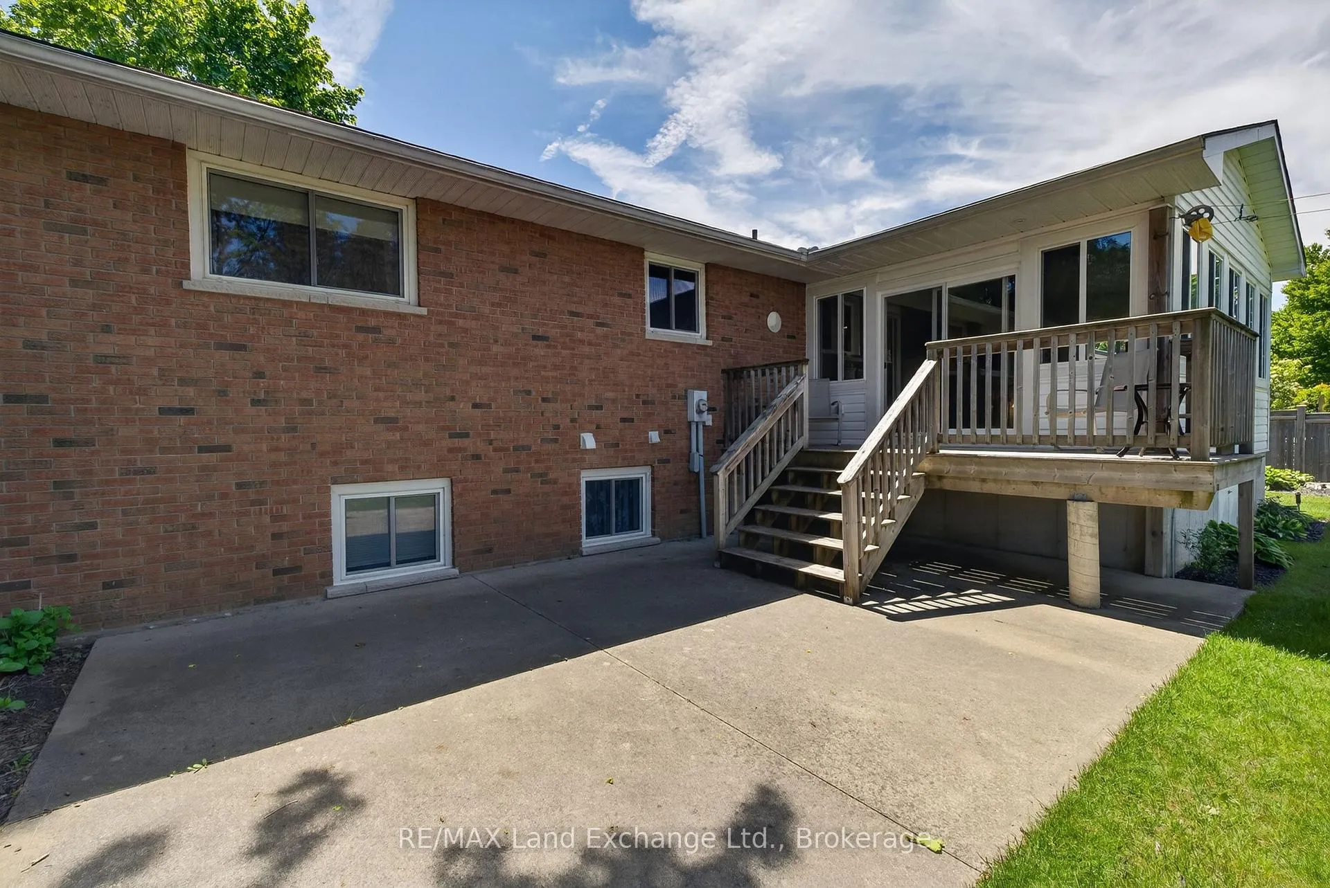 Photo 17 of 30 Golf Links Road, Kincardine — HOMEH