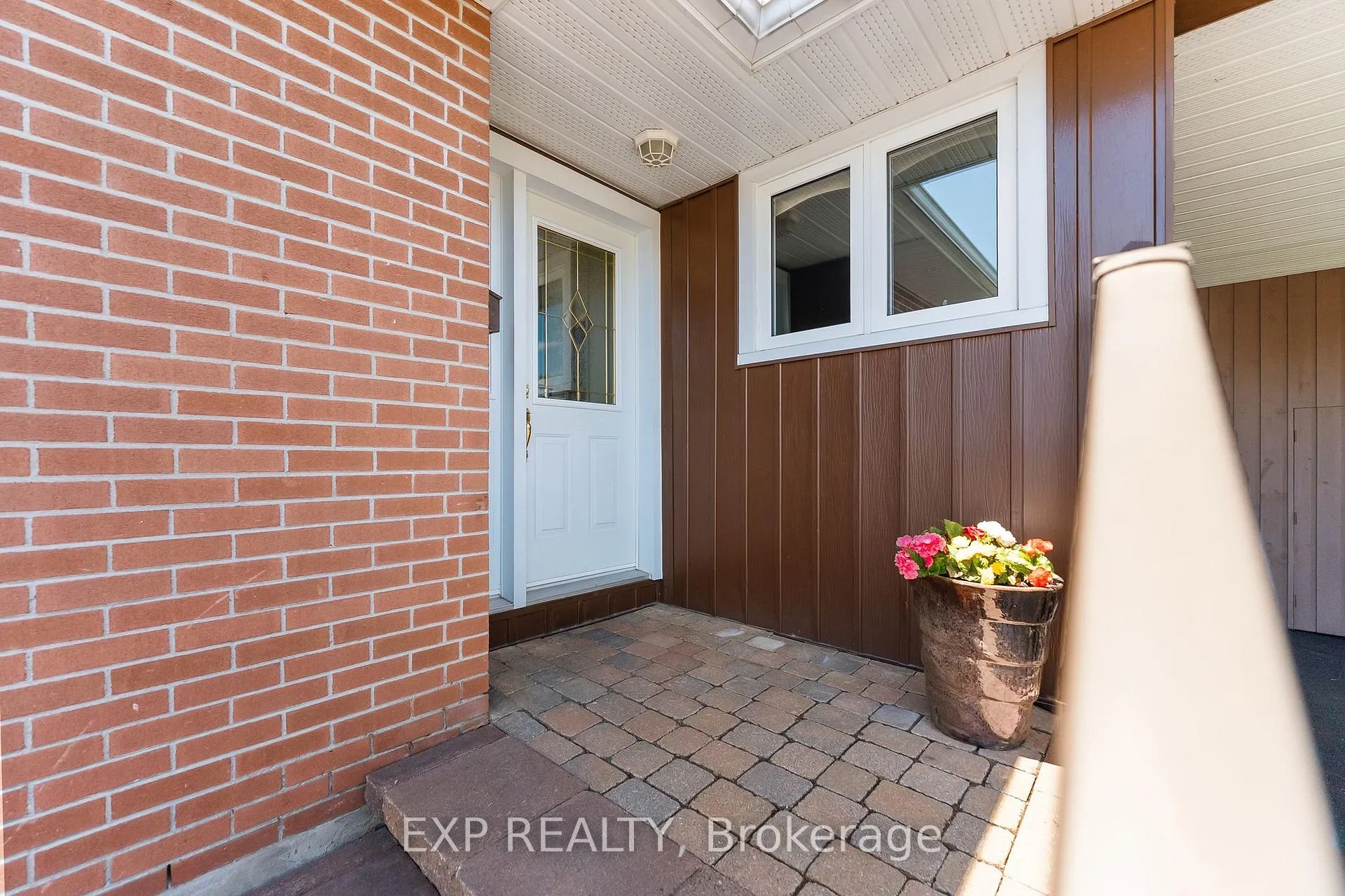 Photo 20 of 96 Simpson Avenue, Renfrew — HOMEH
