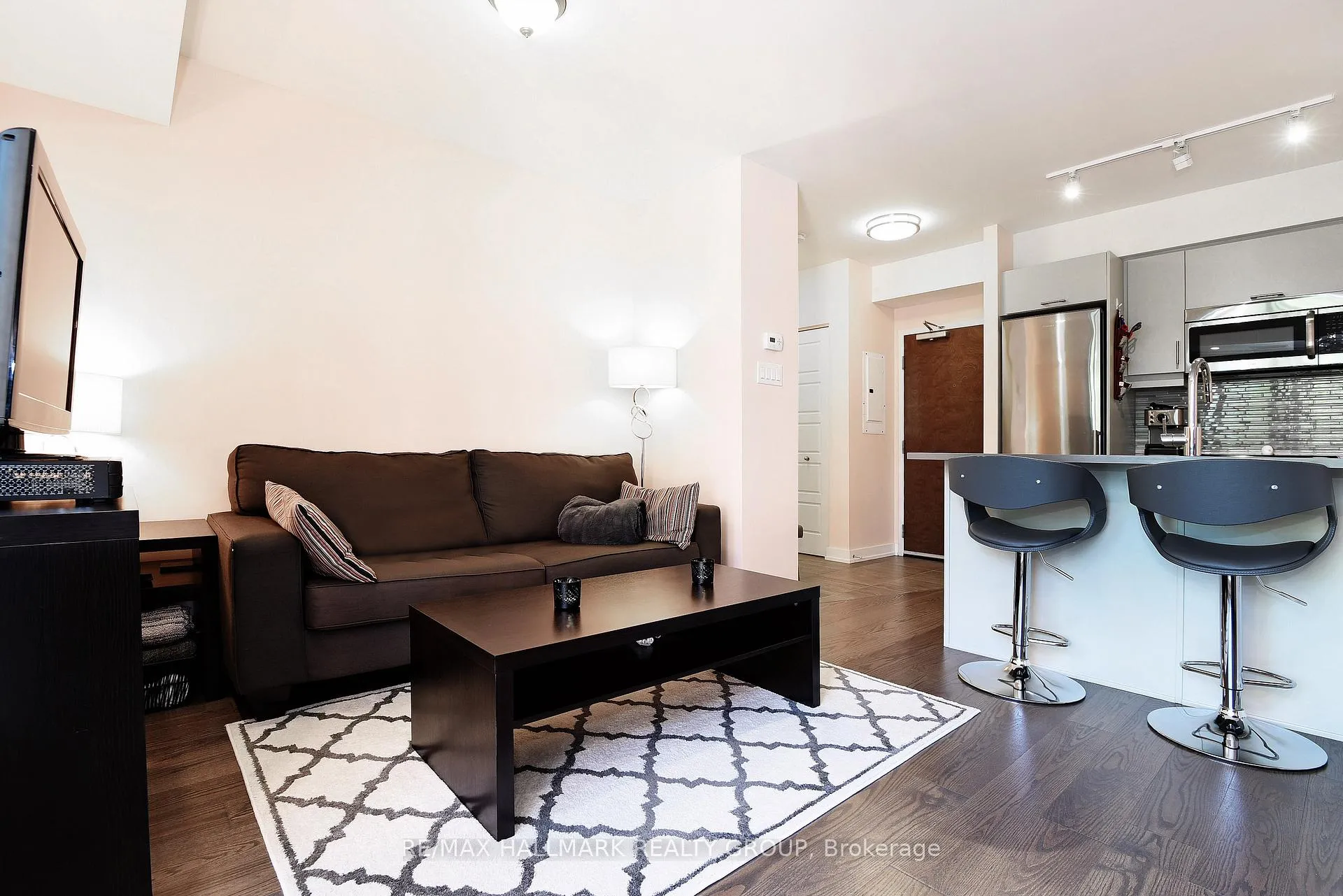 Photo 7 of Unit 311, 316 Bruyere Street, Ottawa, Lower Town — HOMEH