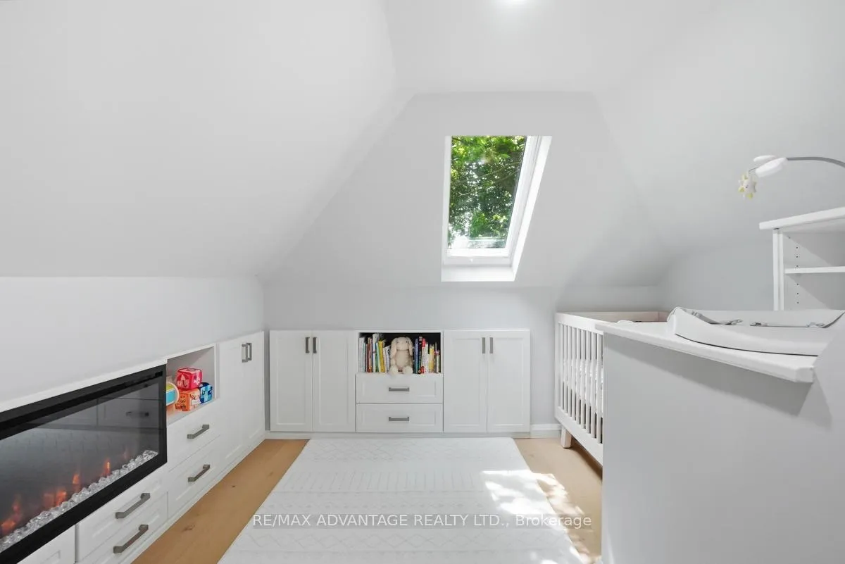 Photo 24 of 313 Cromwell Street, London, East B — HOMEH