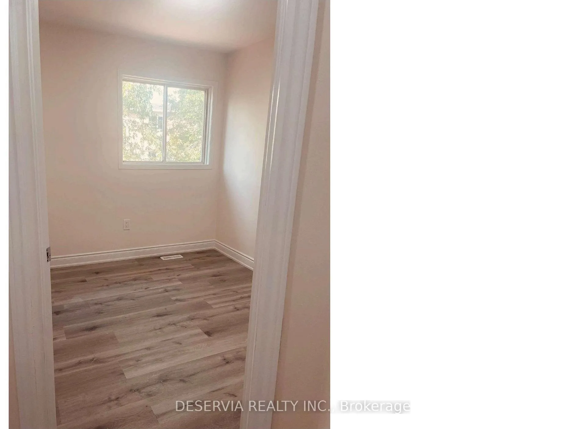 Photo 10 of 60 Cedarwood Crescent, Brampton, Fletcher's Meadow — HOMEH