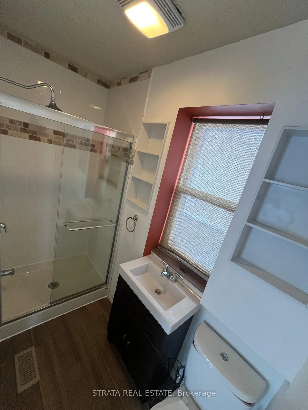 Photo 19 of 220 Holborne Avenue, Toronto, Woodbine-Lumsden — HOMEH
