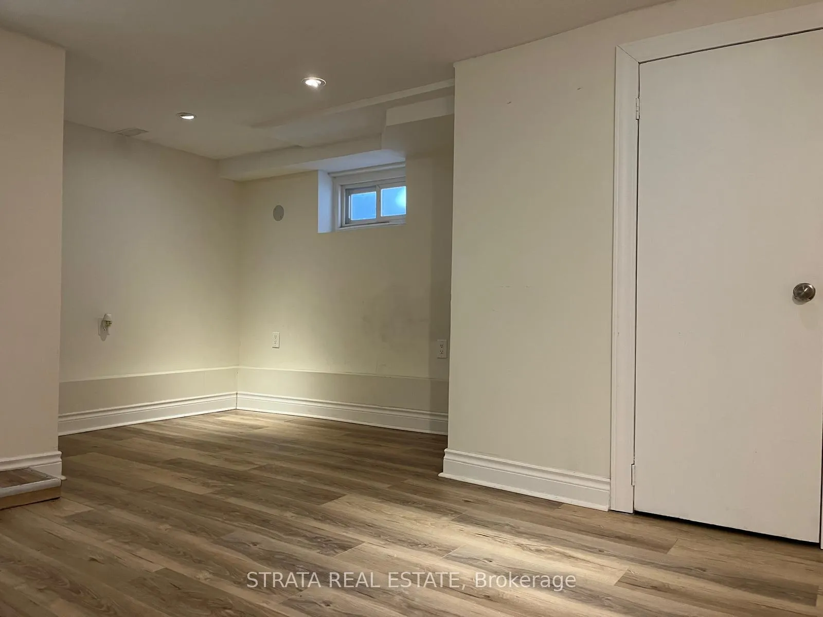 Photo 24 of 220 Holborne Avenue, Toronto, Woodbine-Lumsden — HOMEH
