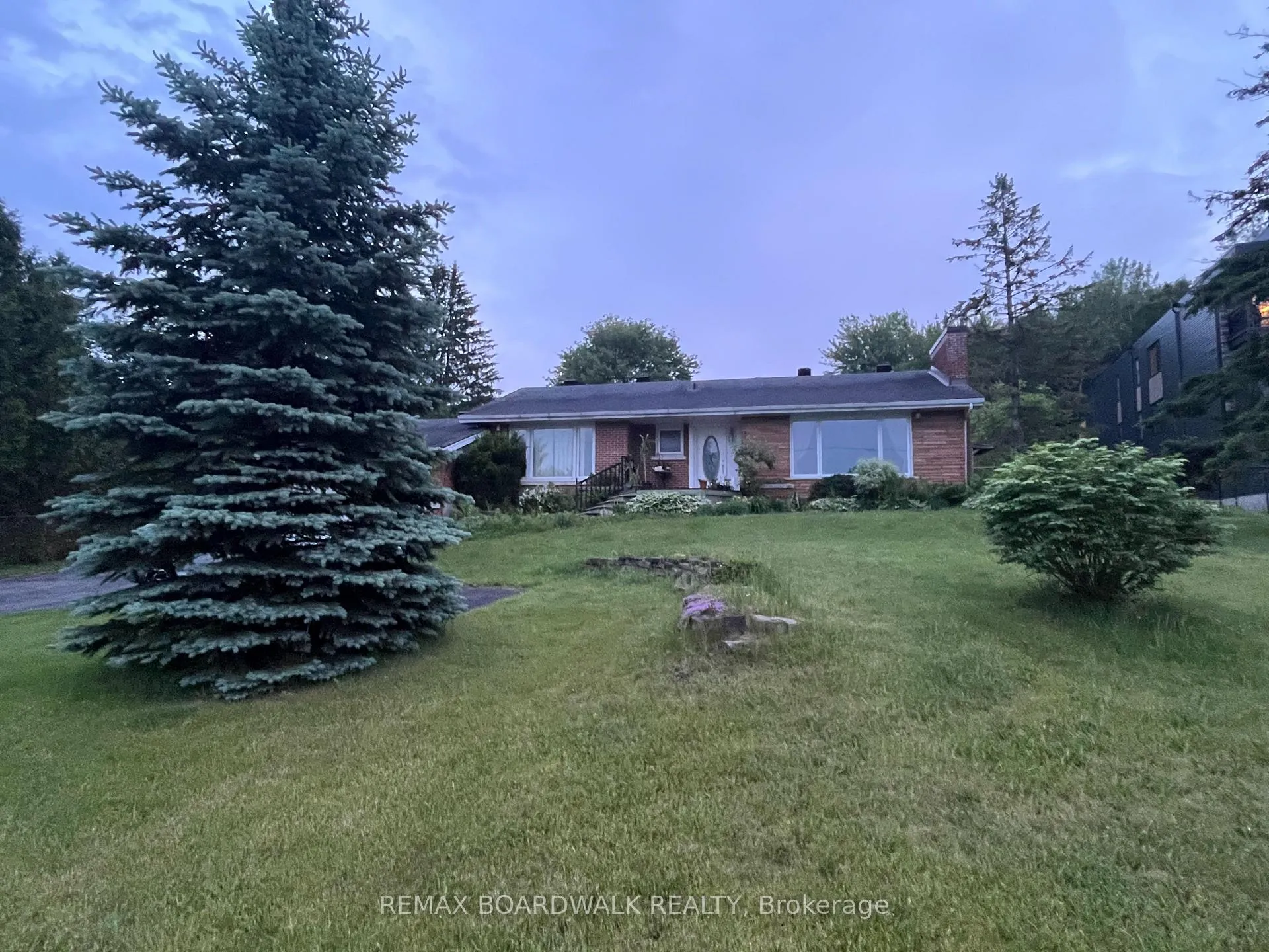 Front of 6742 Notre Dame Street
