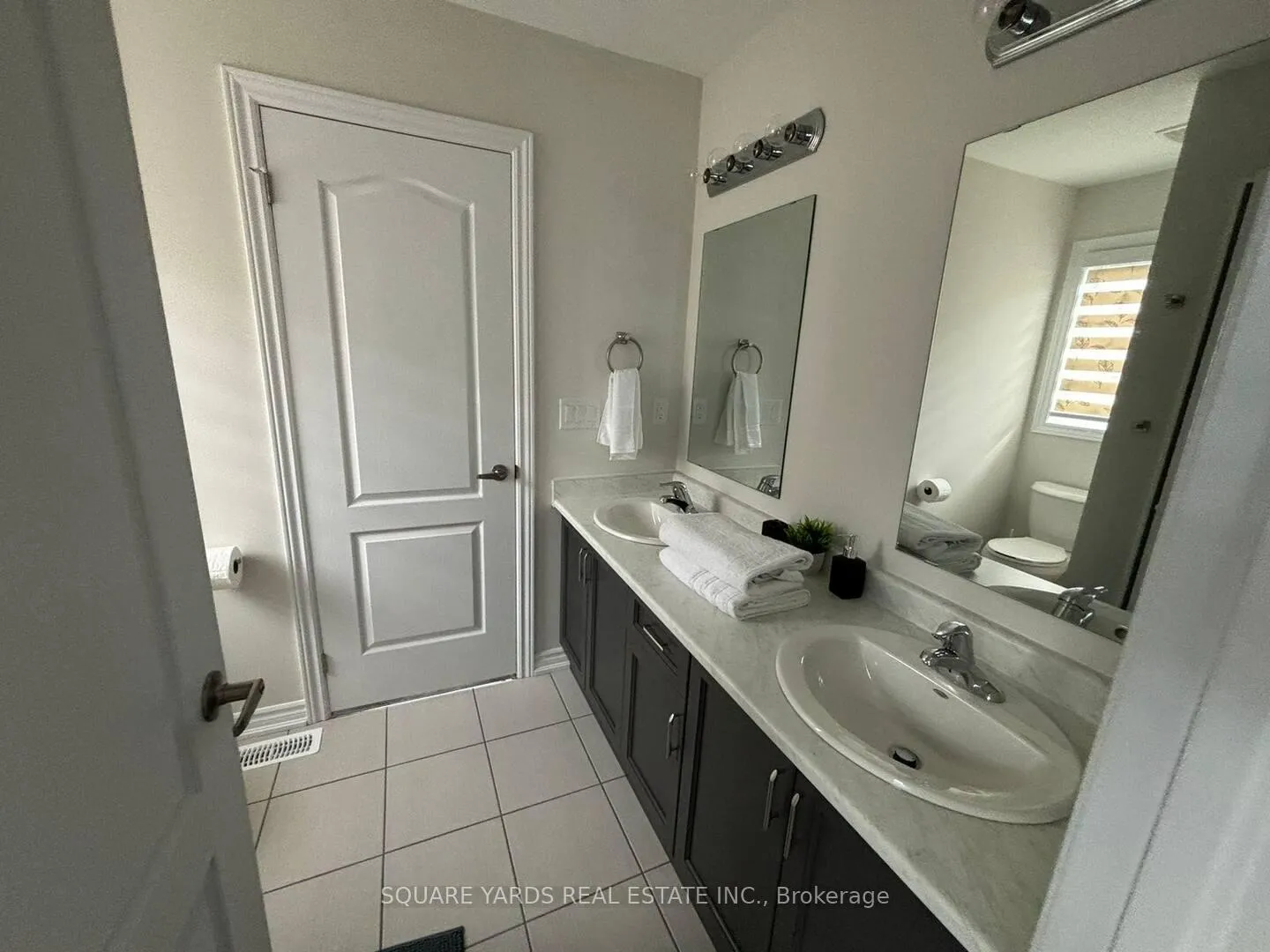 Photo 5 of Unit 1, 2955 Monarch Drive, Orillia — HOMEH
