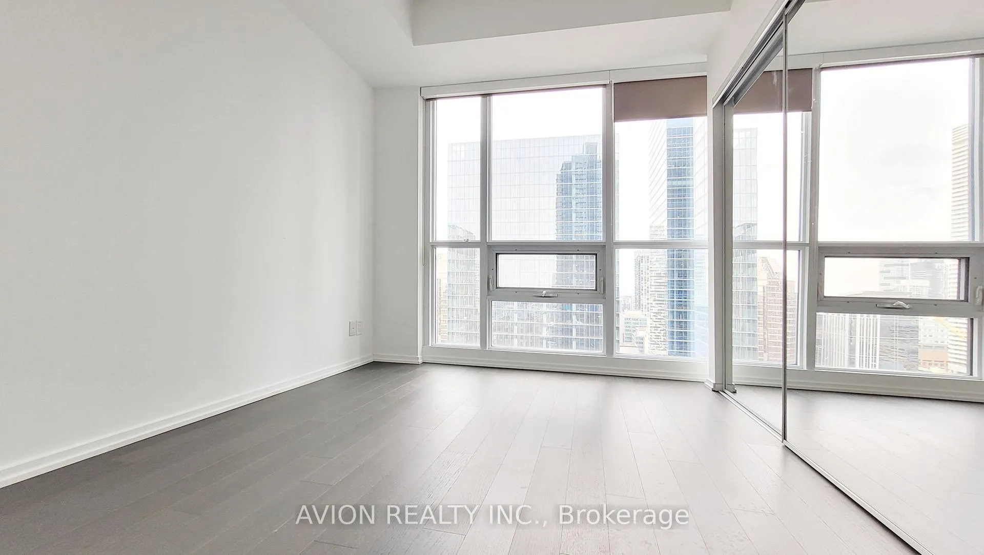Photo 8 of Unit 3006, 70 Temperance Street, Toronto, Bay Street Corridor — HOMEH