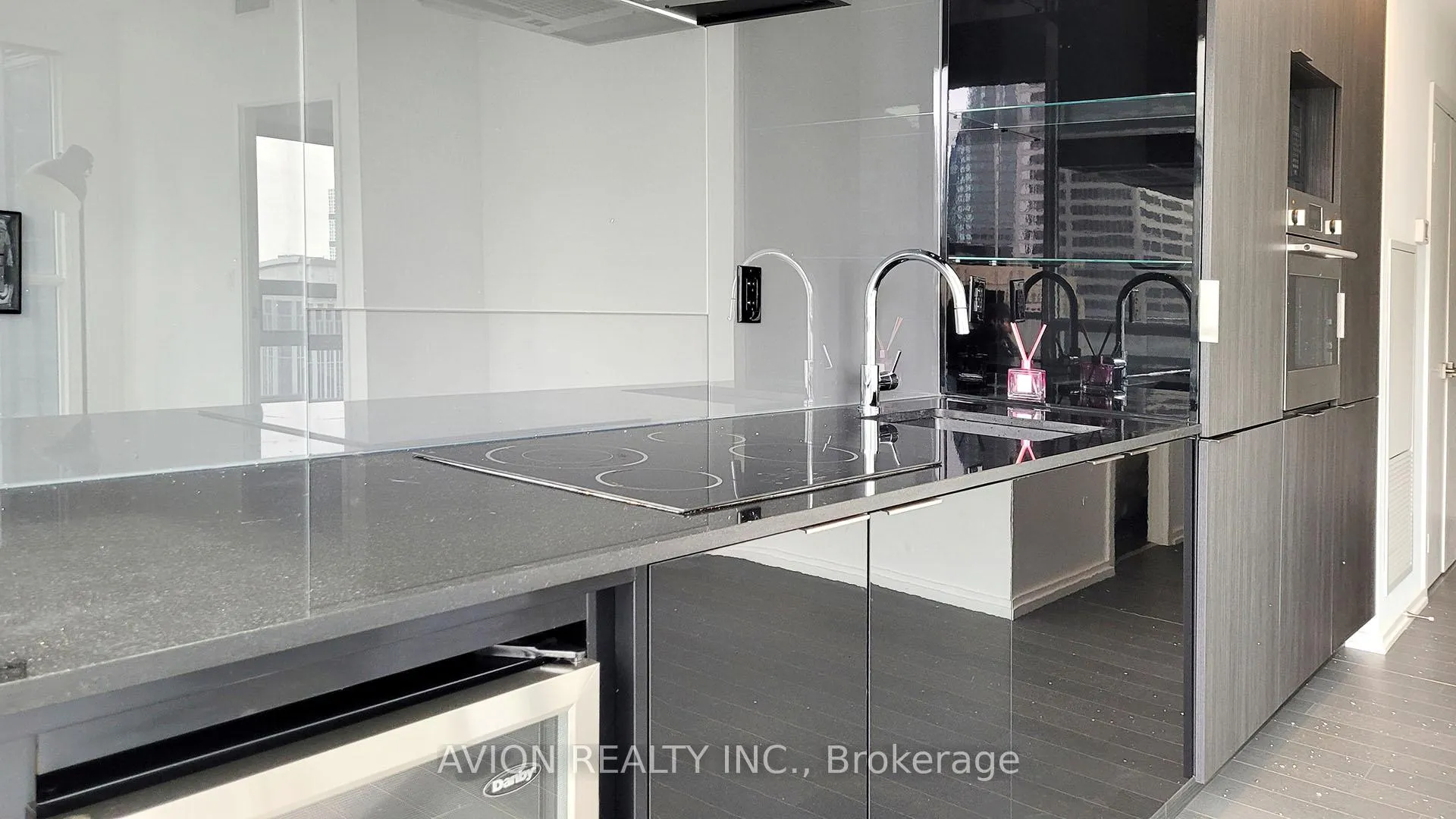 Photo 14 of Unit 3006, 70 Temperance Street, Toronto, Bay Street Corridor — HOMEH