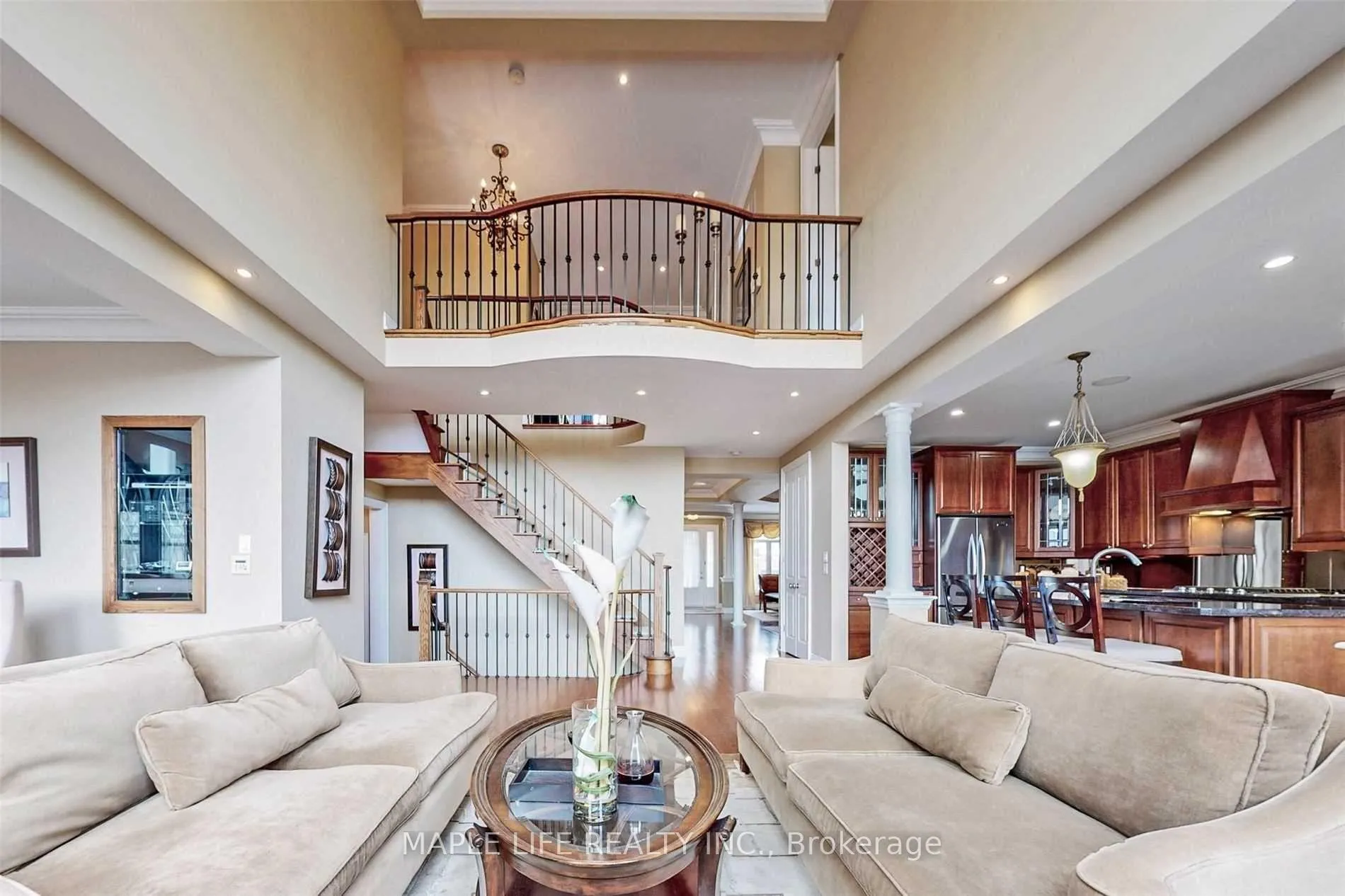 Photo 10 of 246 Sir Benson Drive, Vaughan, Patterson — HOMEH
