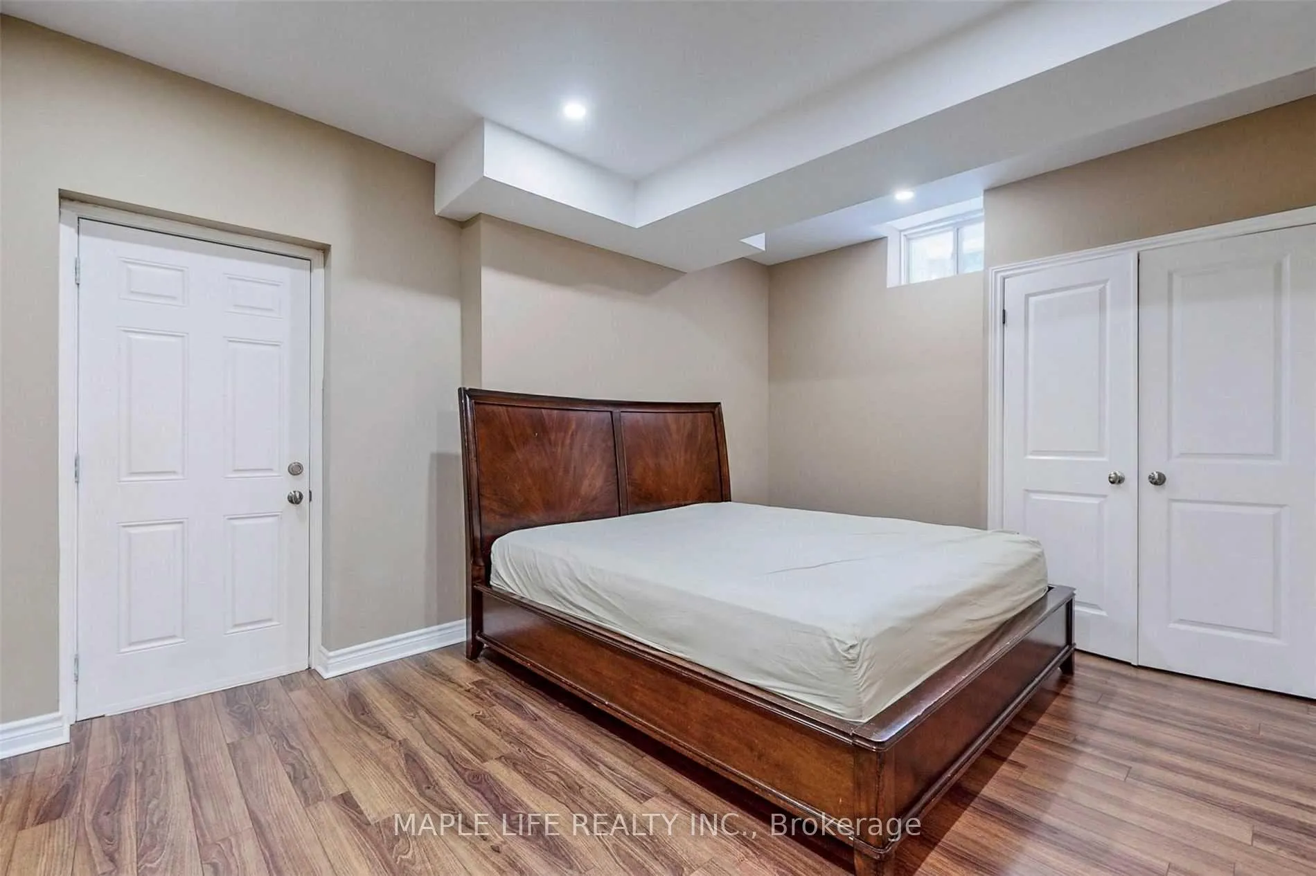 Photo 36 of 246 Sir Benson Drive, Vaughan, Patterson — HOMEH