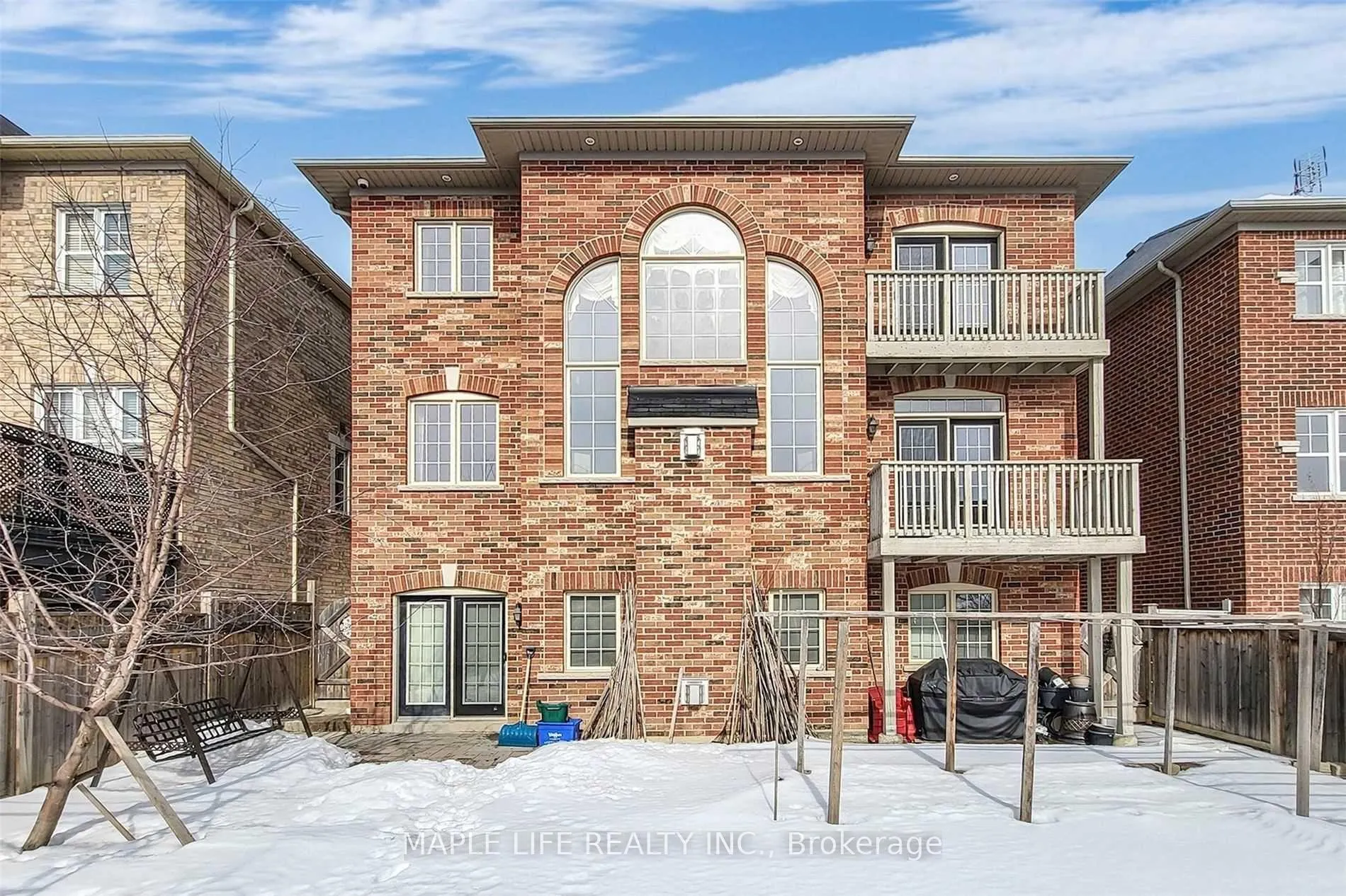 Photo 39 of 246 Sir Benson Drive, Vaughan, Patterson — HOMEH