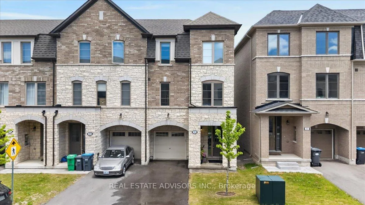 Photo 2 of 95 Halliford Place, Brampton, Goreway Drive Corridor — HOMEH