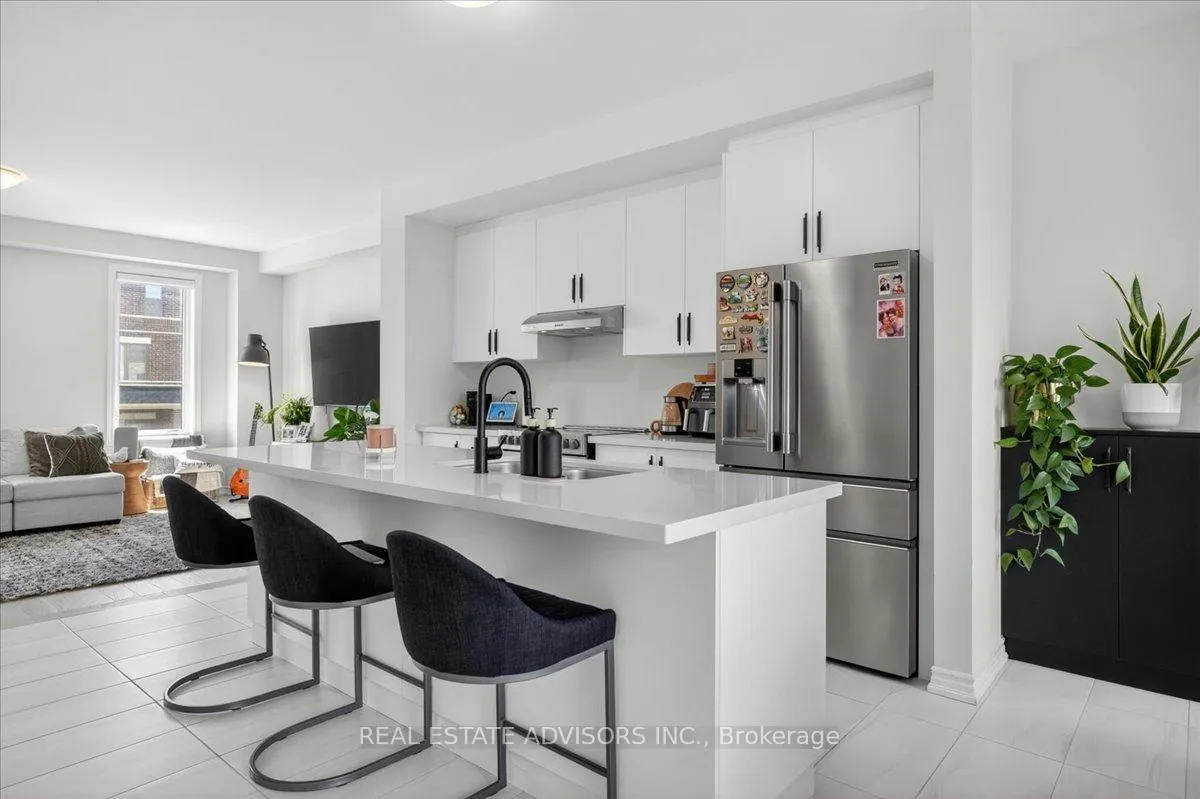 Photo 19 of 95 Halliford Place, Brampton, Goreway Drive Corridor — HOMEH