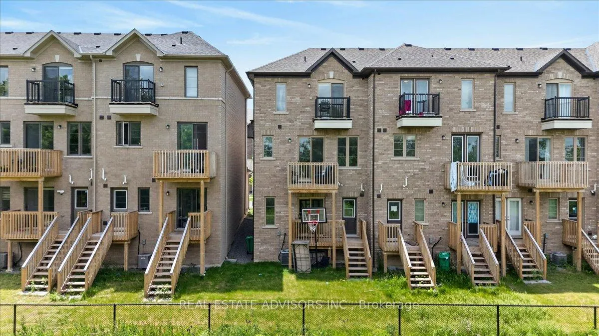 Photo 35 of 95 Halliford Place, Brampton, Goreway Drive Corridor — HOMEH