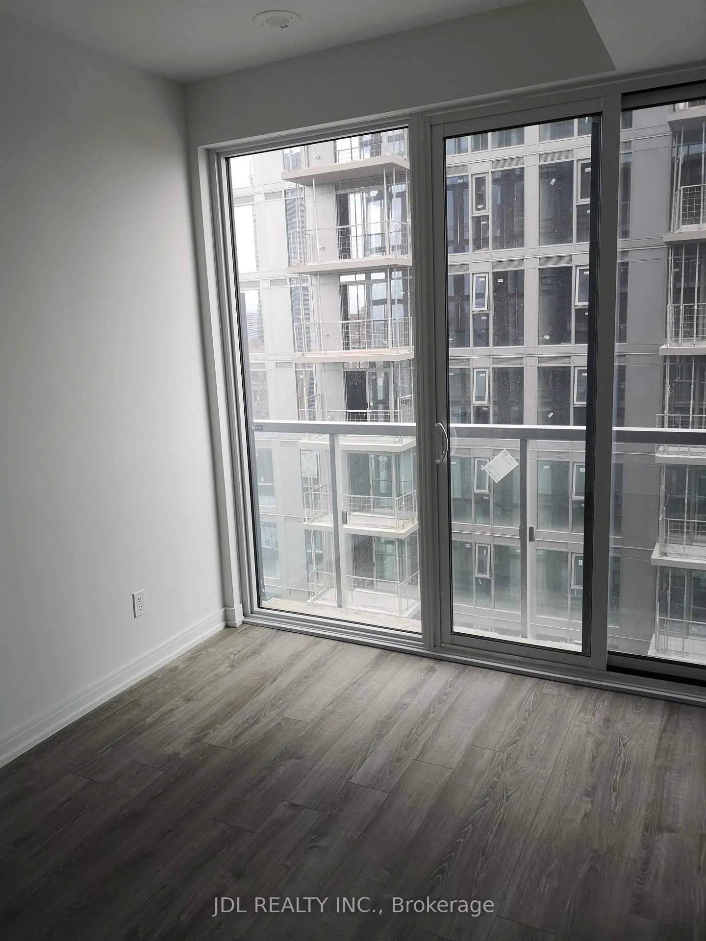 Photo 6 of Unit 2805, 28 Wellesley Street E, Toronto, Church-Yonge Corridor — HOMEH