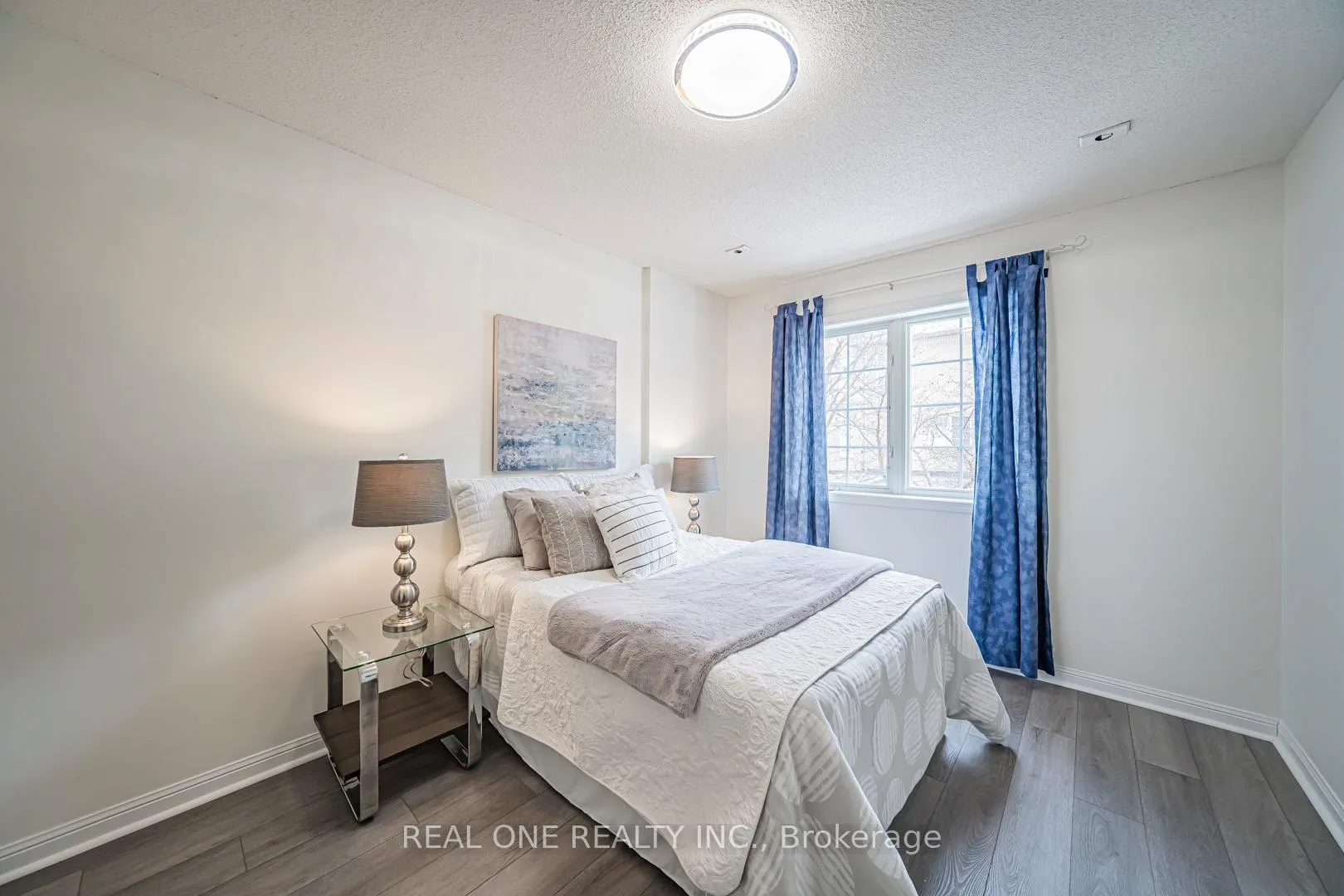 Photo 14 of Unit 17, 12 St Moritz Way, Markham, Unionville — HOMEH