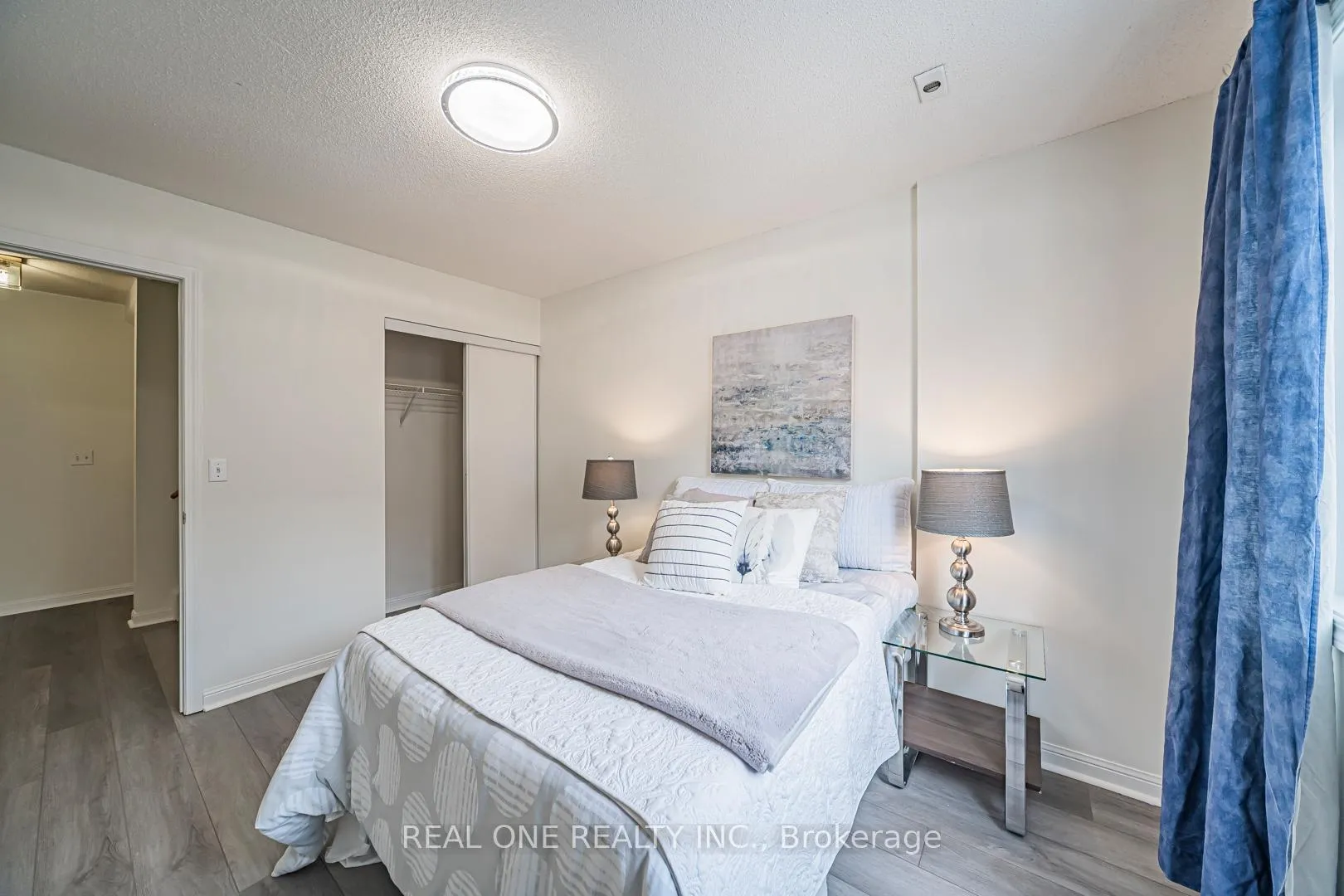 Photo 17 of Unit 17, 12 St Moritz Way, Markham, Unionville — HOMEH