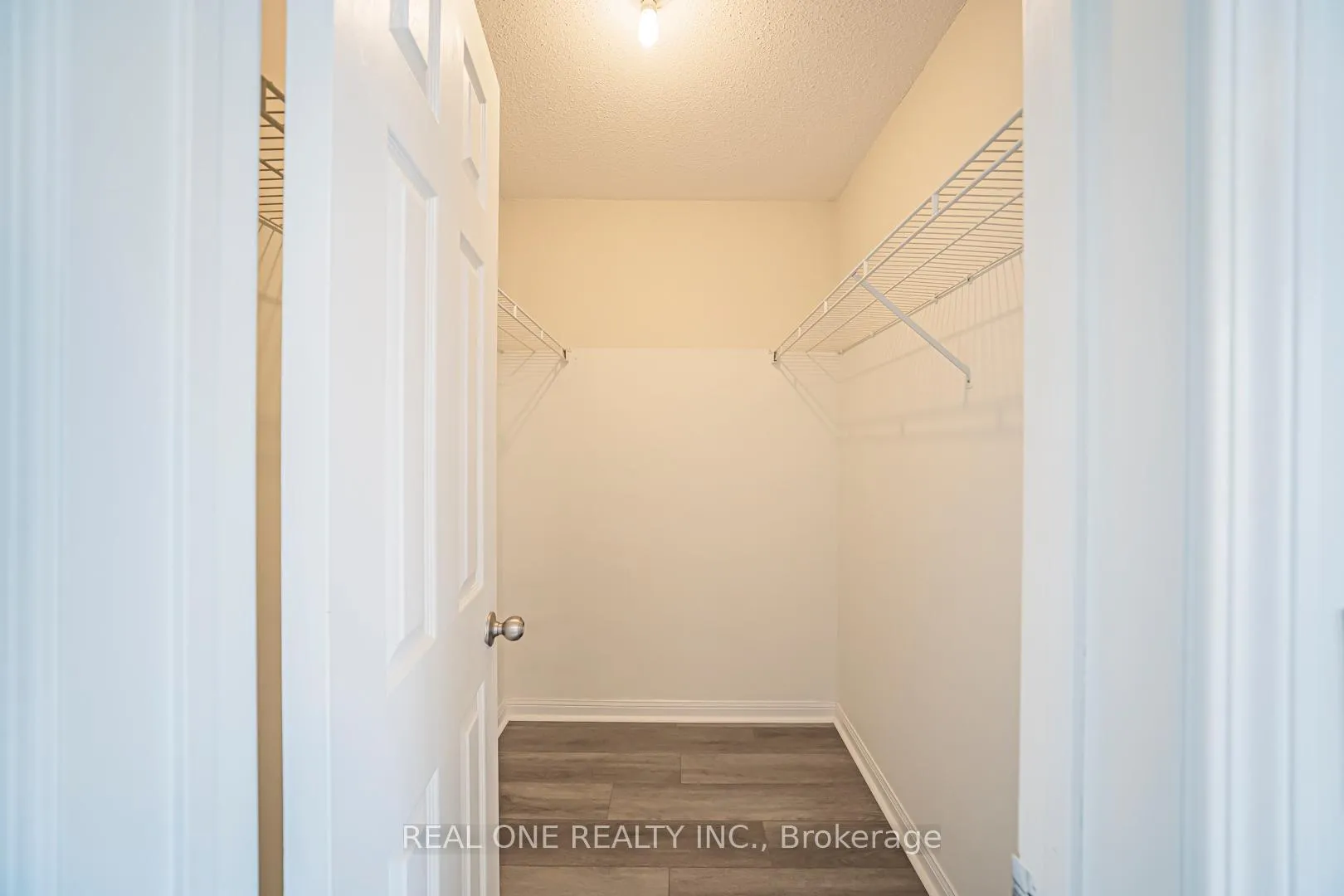Photo 28 of Unit 17, 12 St Moritz Way, Markham, Unionville — HOMEH