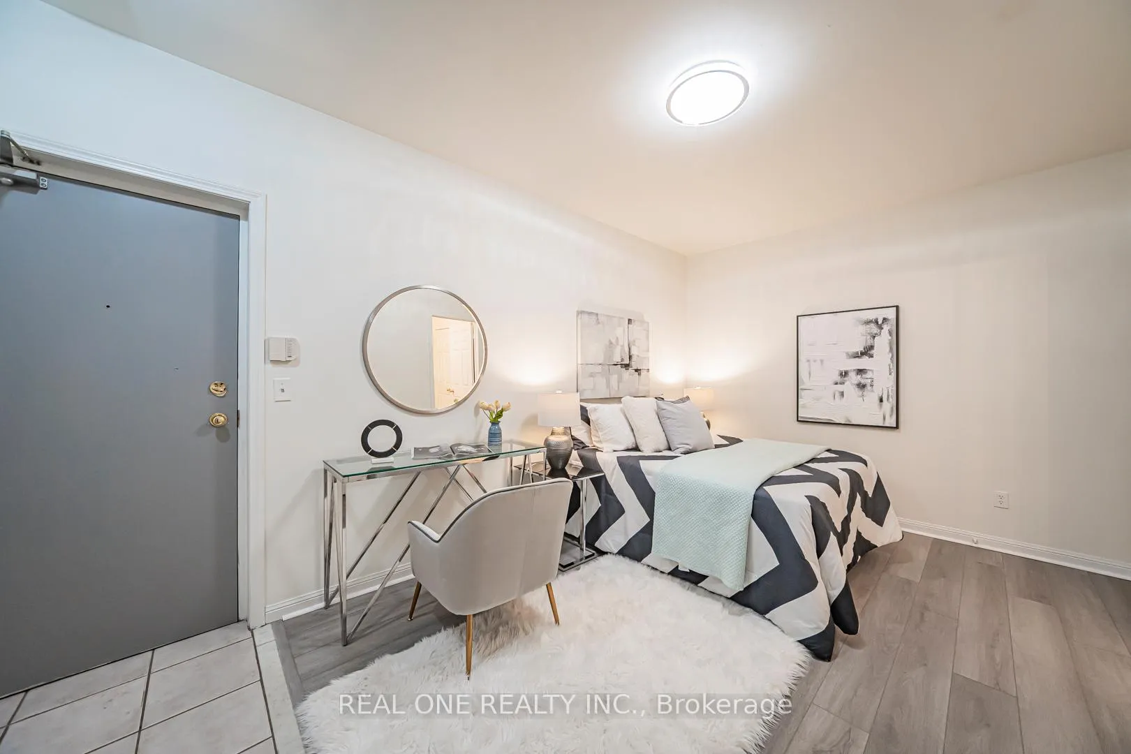 Photo 33 of Unit 17, 12 St Moritz Way, Markham, Unionville — HOMEH