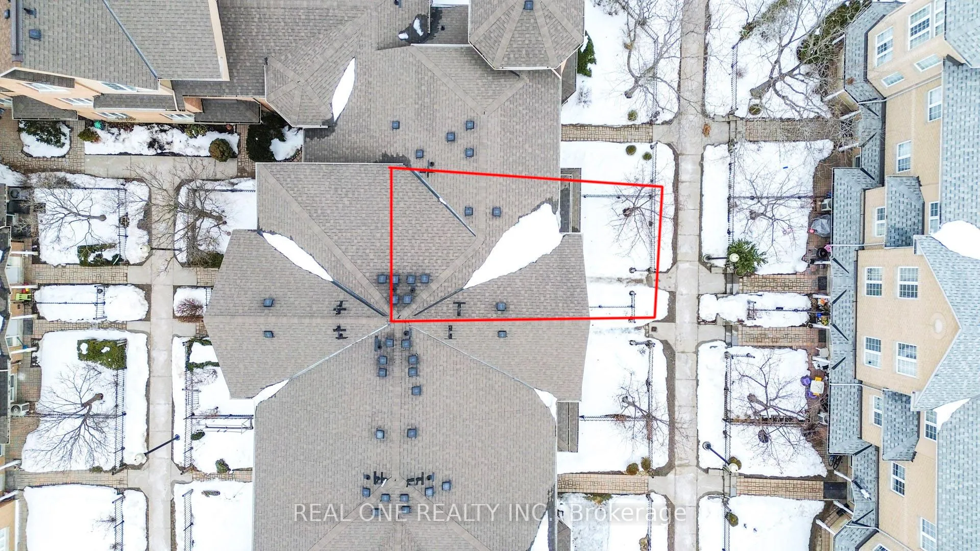Photo 42 of Unit 17, 12 St Moritz Way, Markham, Unionville — HOMEH