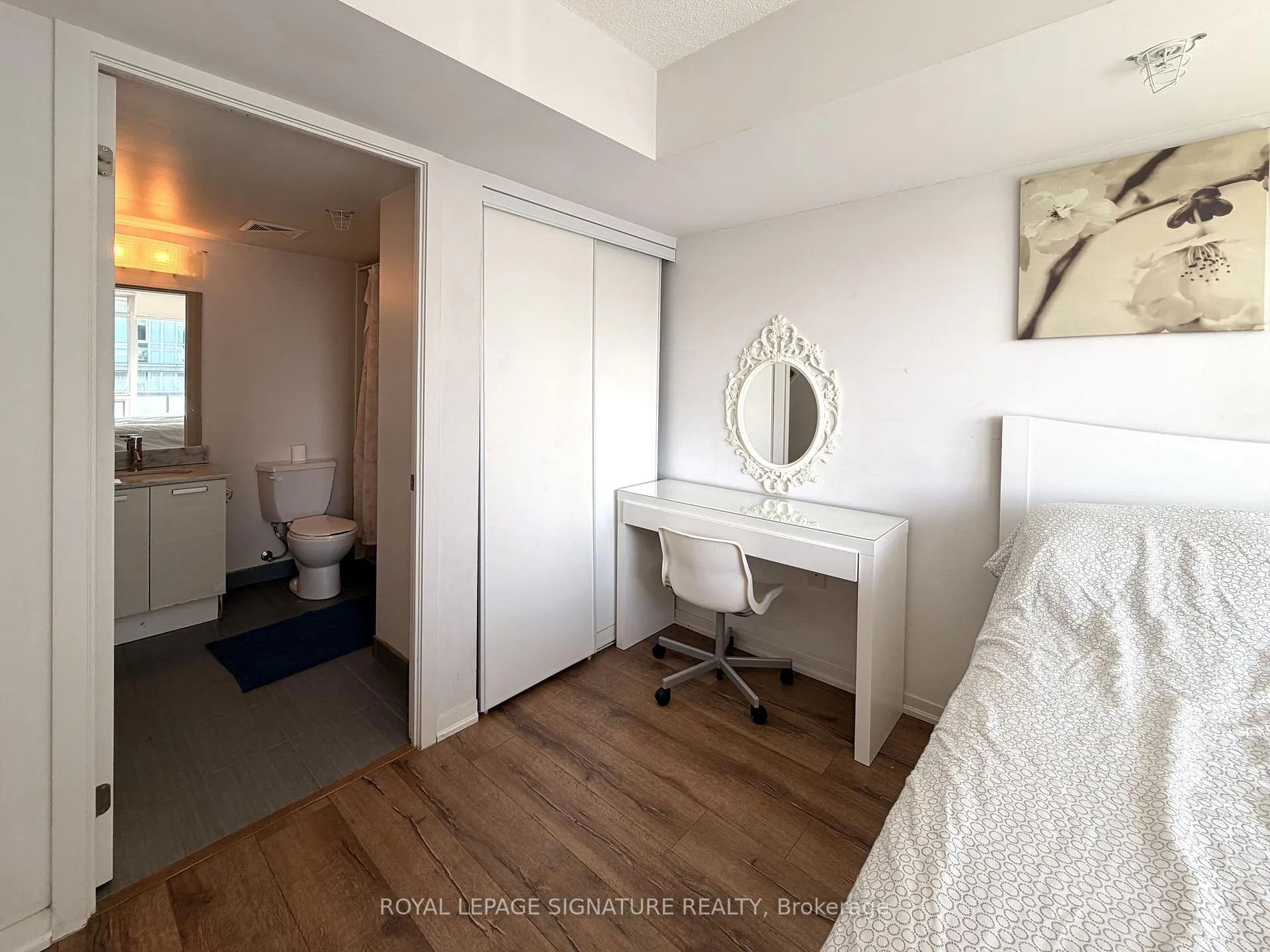 Photo 11 of Unit 2018, 36 Lisgar Street, Toronto, Little Portugal — HOMEH