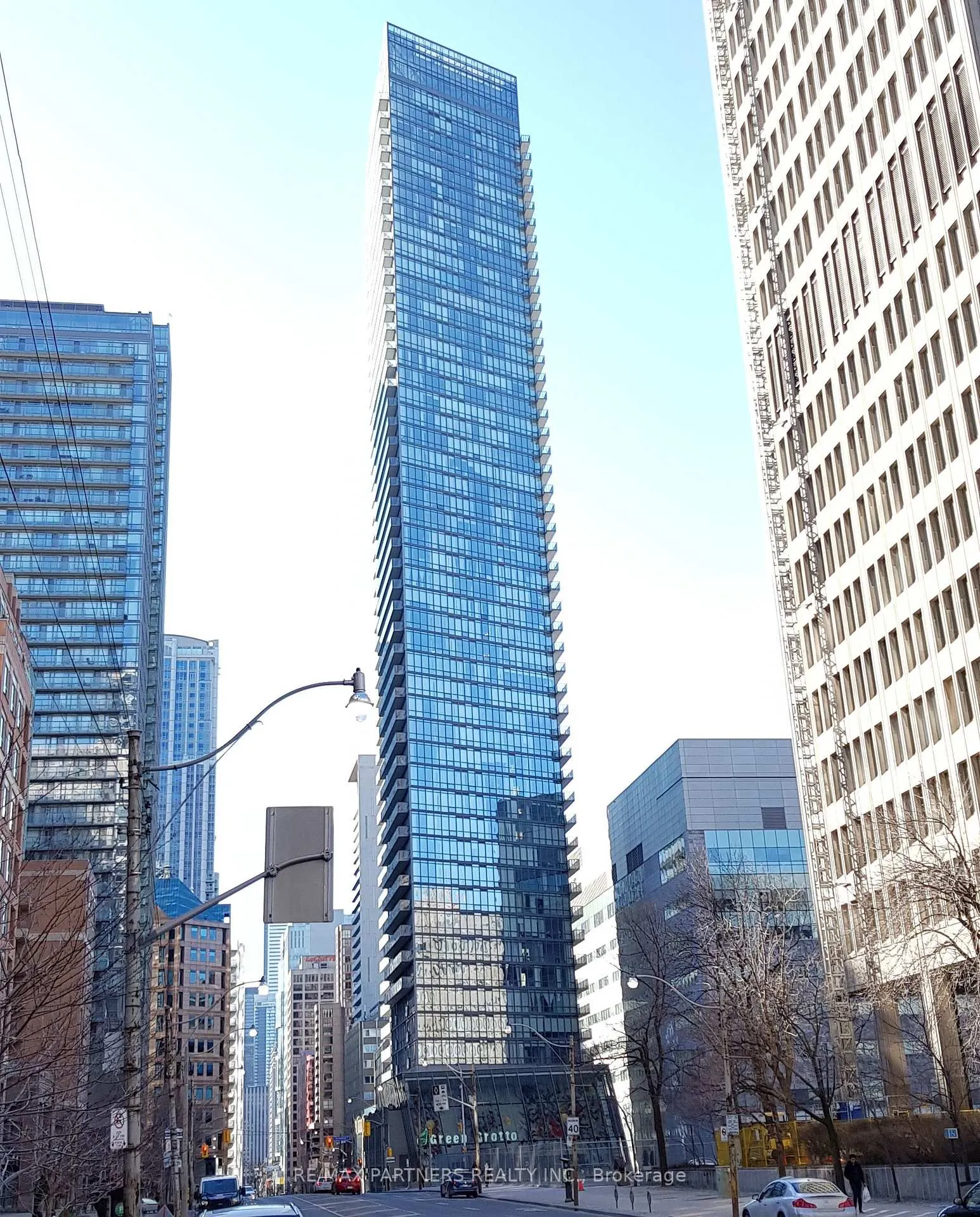 Photo 2 of Unit 2601, 832 Bay Street, Toronto, Bay Street Corridor — HOMEH