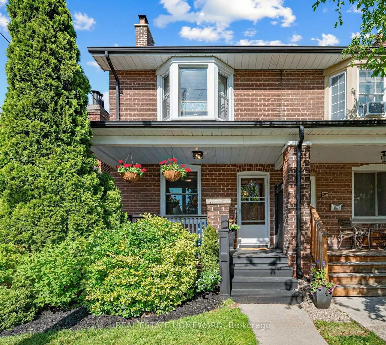 Photo 1 of 309 Chisholm Avenue, Toronto, Woodbine-Lumsden — HOMEH