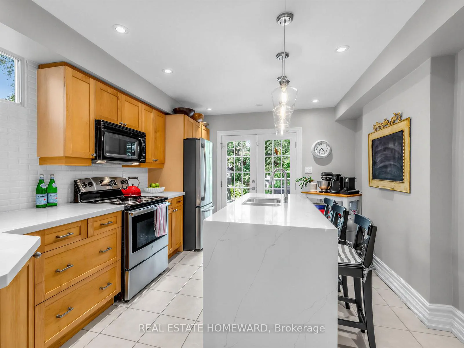 Photo 11 of 309 Chisholm Avenue, Toronto, Woodbine-Lumsden — HOMEH