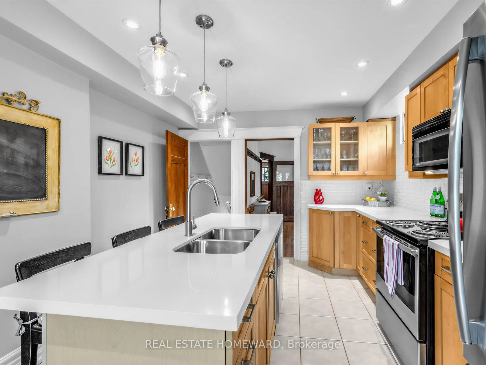 Photo 15 of 309 Chisholm Avenue, Toronto, Woodbine-Lumsden — HOMEH