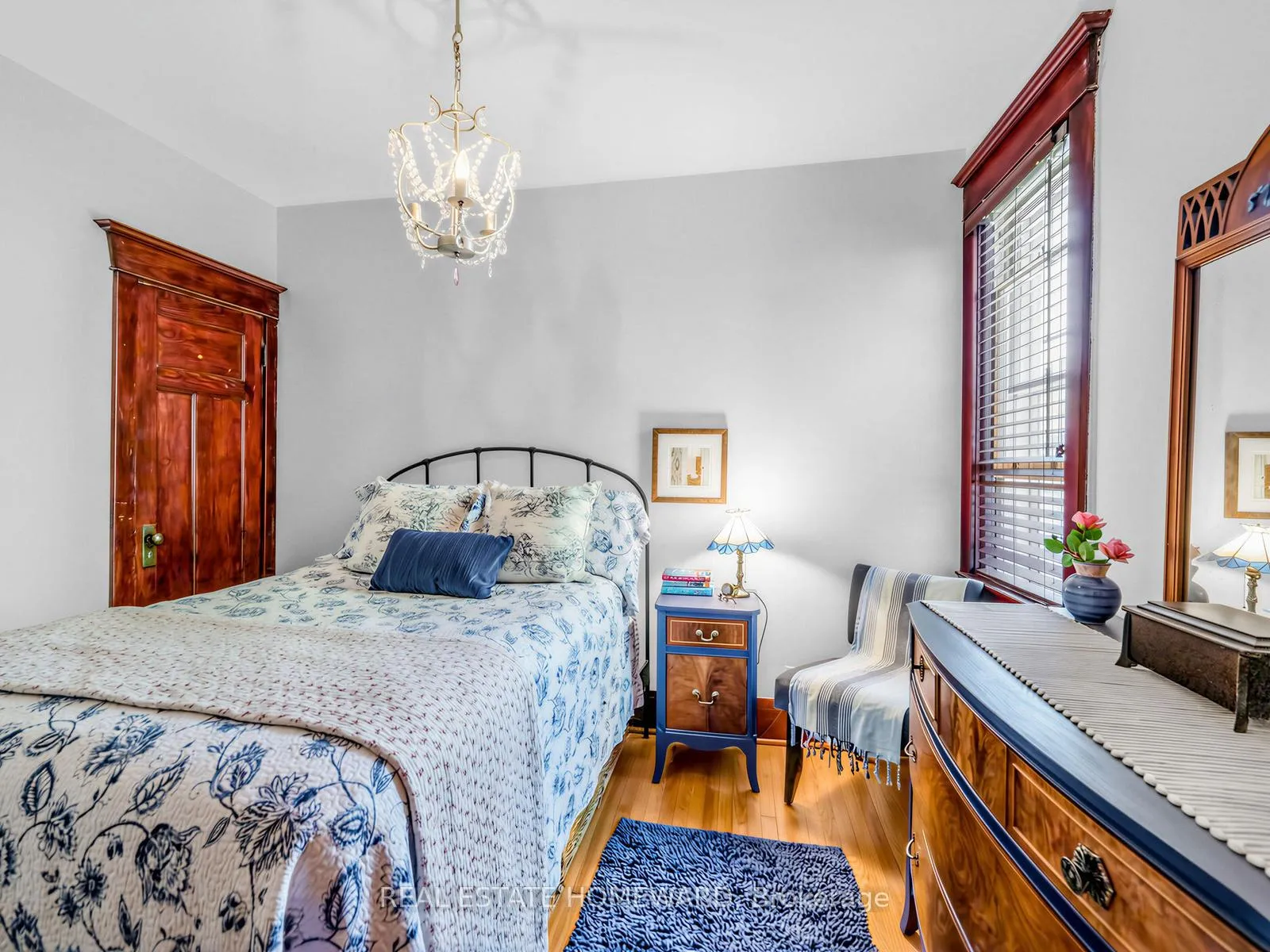 Photo 26 of 309 Chisholm Avenue, Toronto, Woodbine-Lumsden — HOMEH