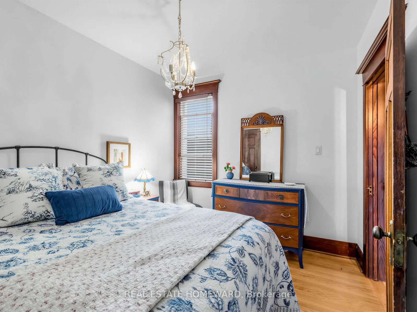 Photo 27 of 309 Chisholm Avenue, Toronto, Woodbine-Lumsden — HOMEH