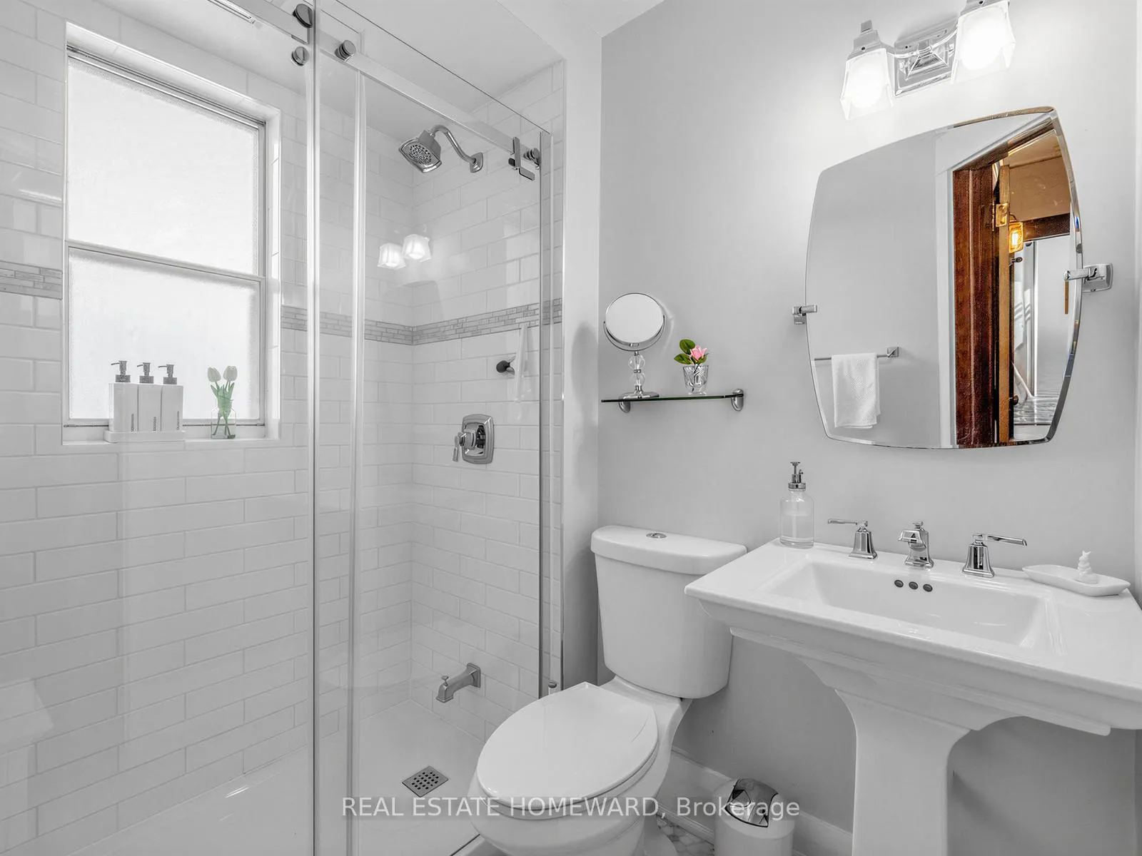 Photo 30 of 309 Chisholm Avenue, Toronto, Woodbine-Lumsden — HOMEH