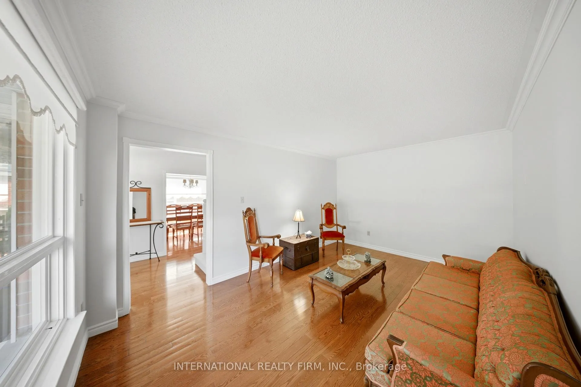 Photo 11 of 39 Couperthwaite Crescent, Markham, Unionville — HOMEH