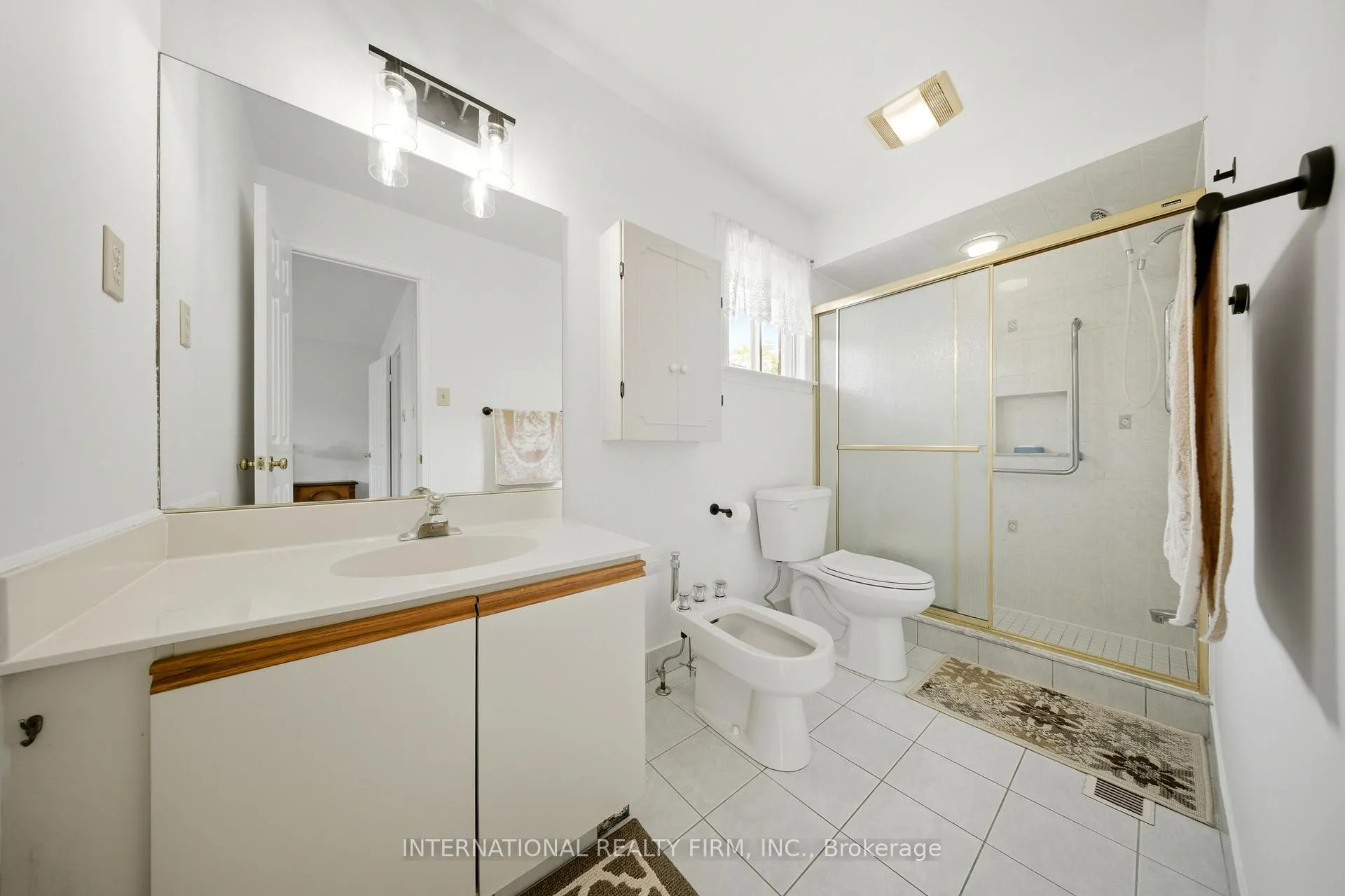 Photo 23 of 39 Couperthwaite Crescent, Markham, Unionville — HOMEH