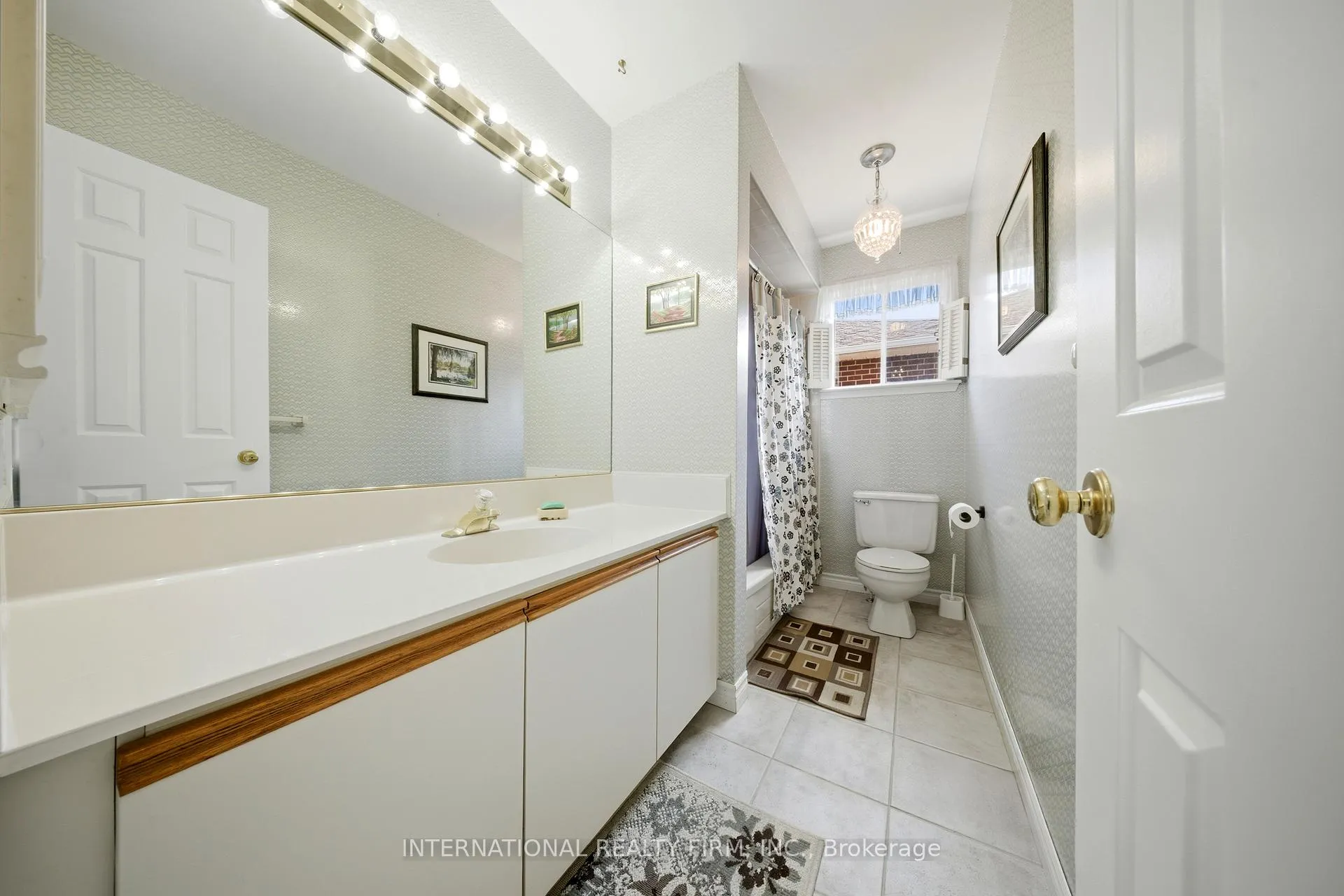 Photo 29 of 39 Couperthwaite Crescent, Markham, Unionville — HOMEH