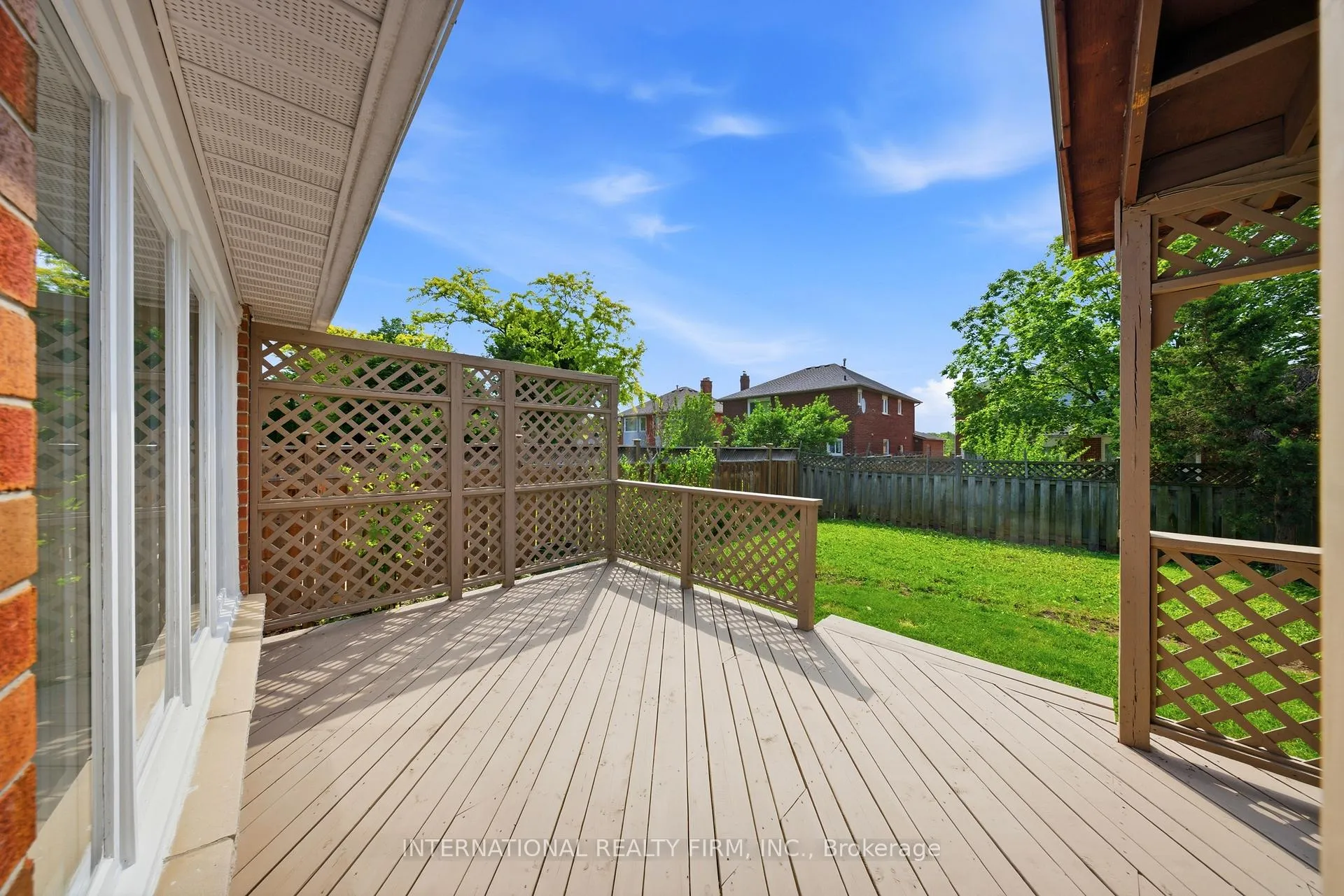 Photo 32 of 39 Couperthwaite Crescent, Markham, Unionville — HOMEH