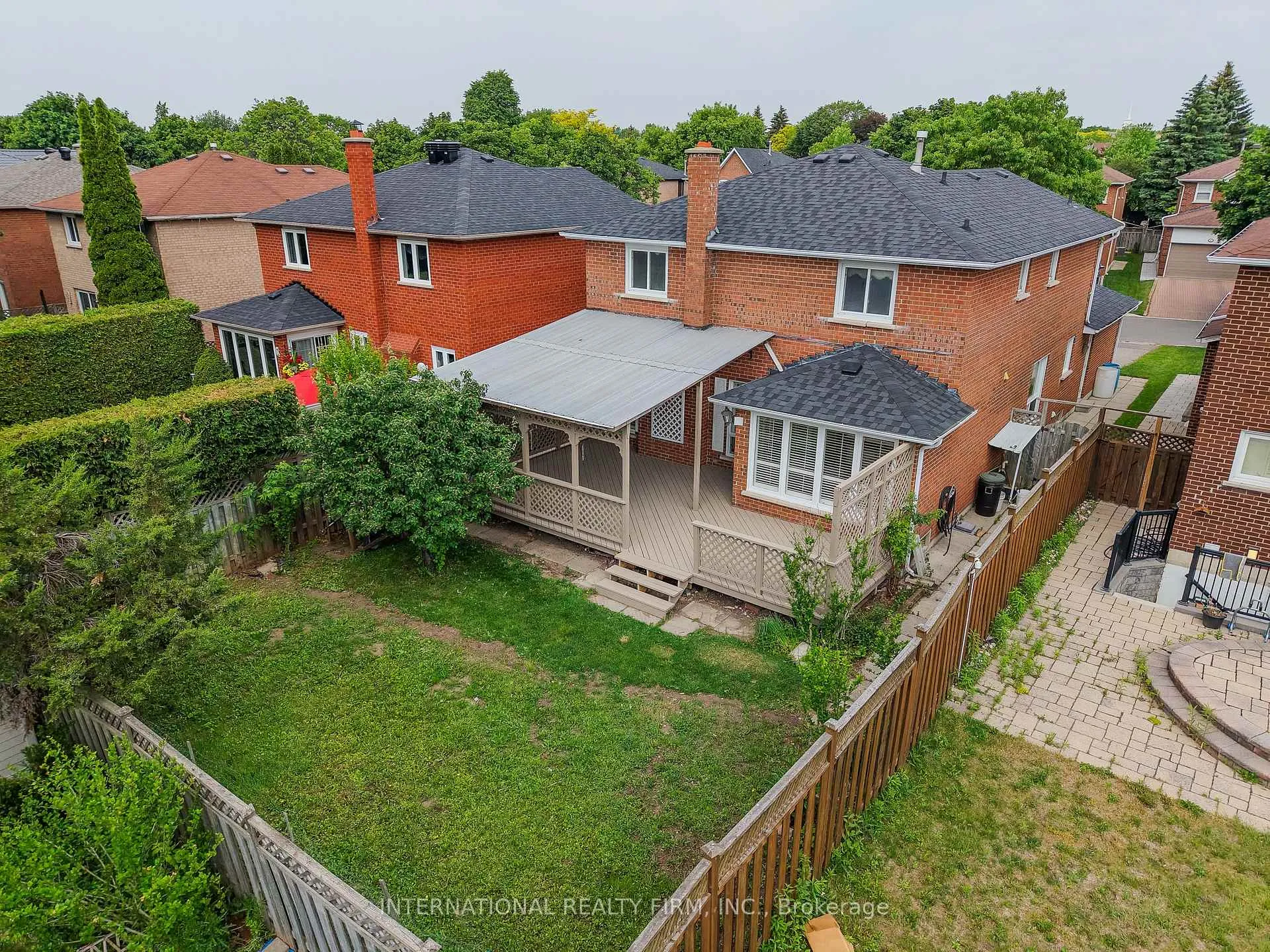Photo 35 of 39 Couperthwaite Crescent, Markham, Unionville — HOMEH