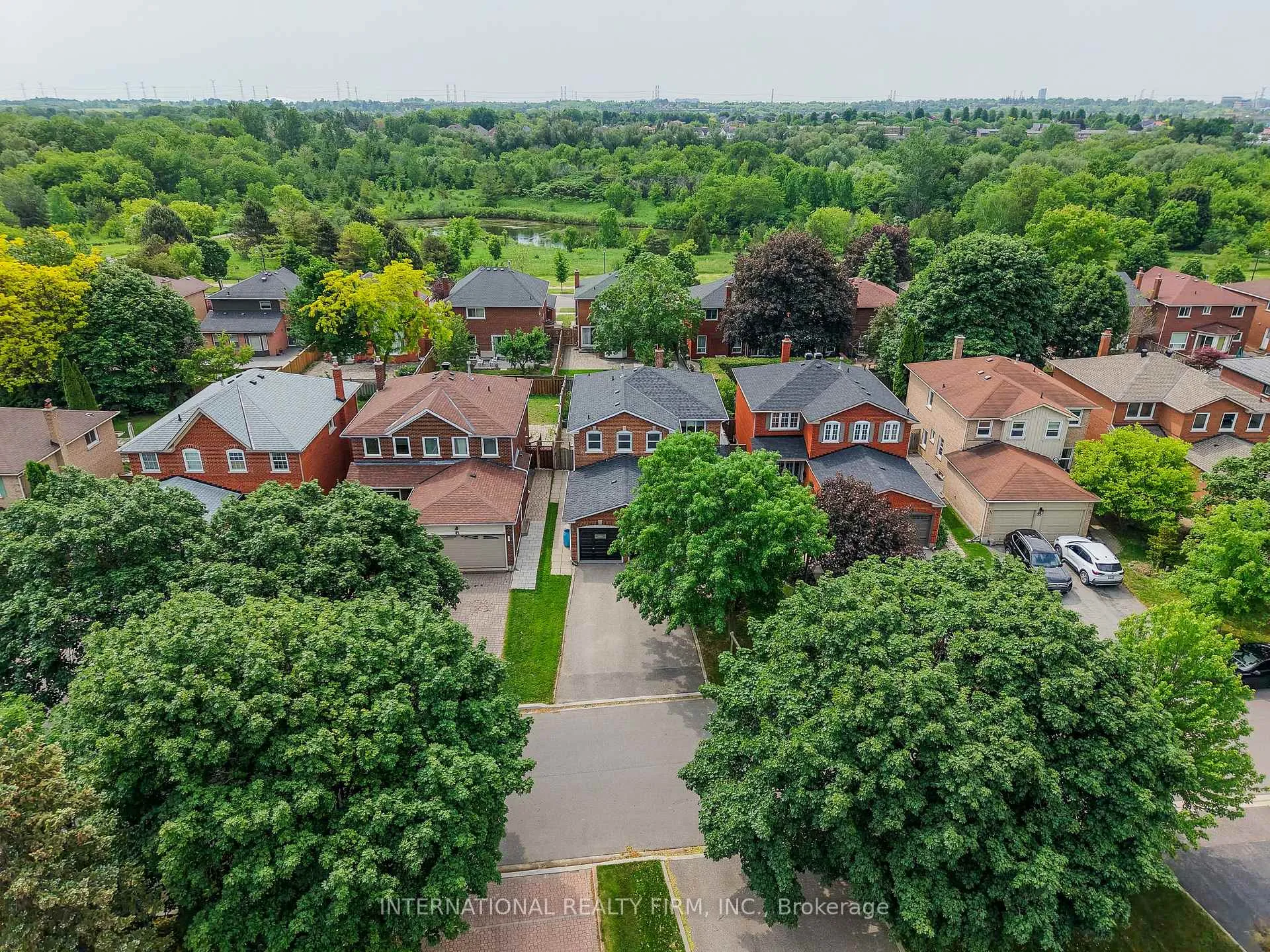 Photo 38 of 39 Couperthwaite Crescent, Markham, Unionville — HOMEH