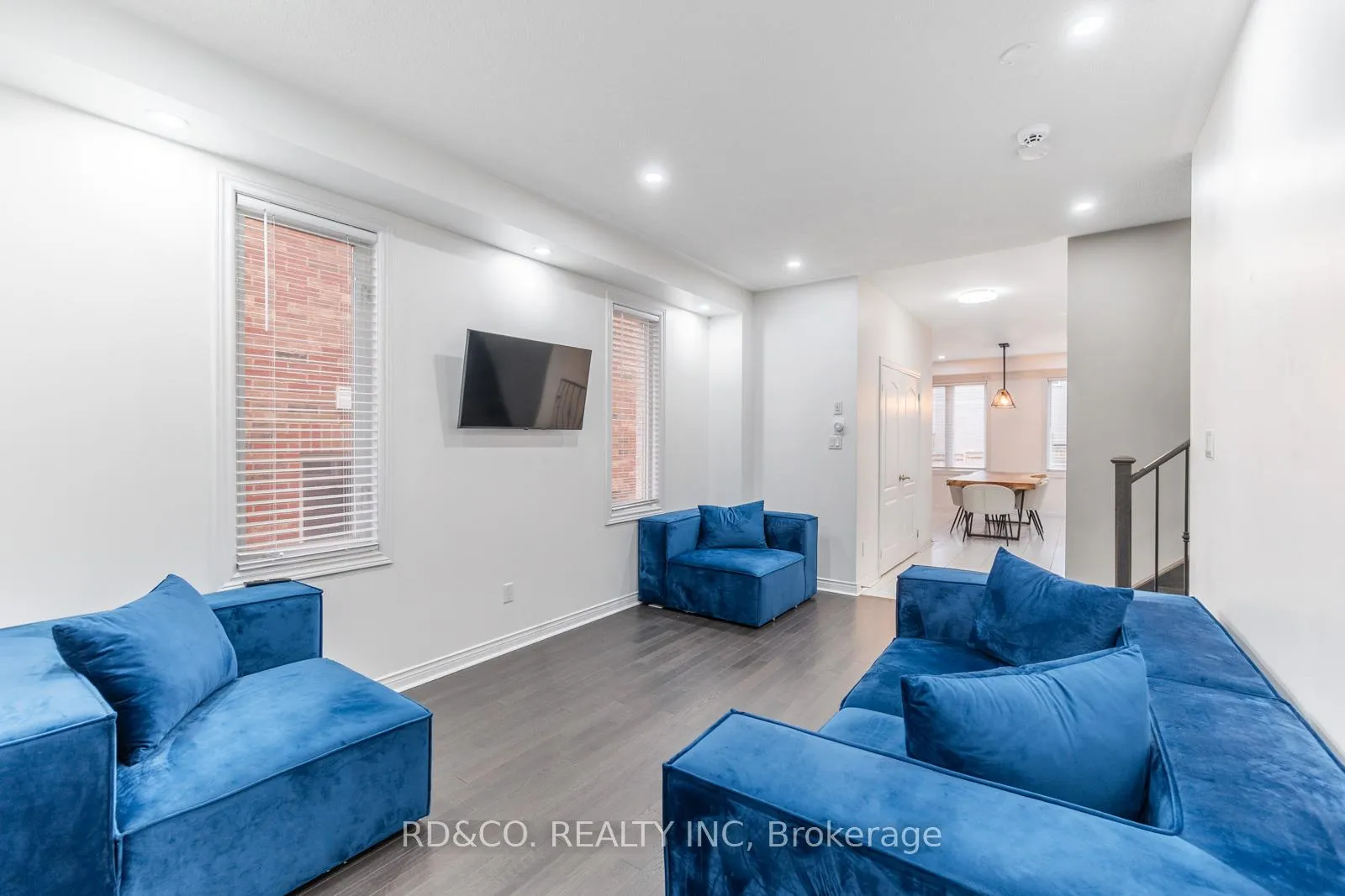 Photo 5 of 108 Garrardview Street, Ajax, Northeast Ajax — HOMEH
