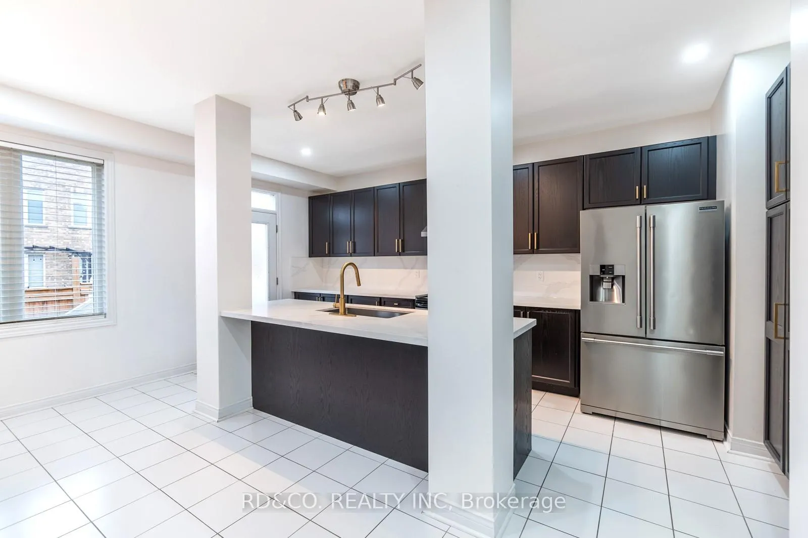 Photo 8 of 108 Garrardview Street, Ajax, Northeast Ajax — HOMEH