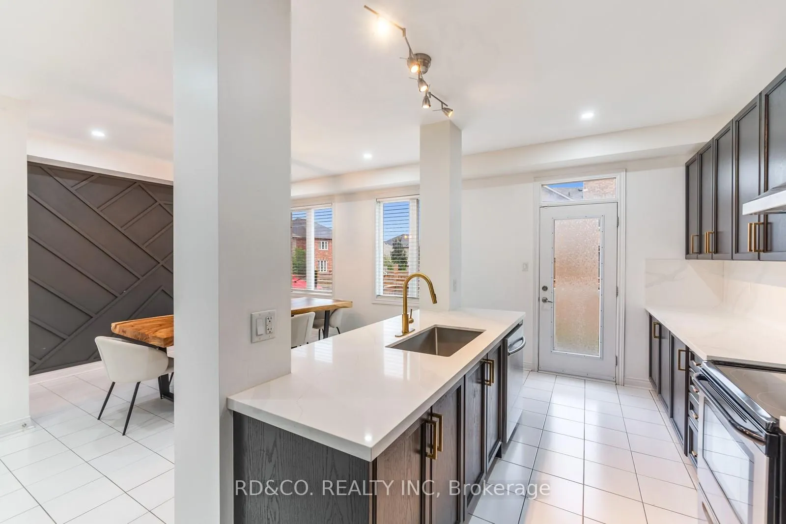 Photo 14 of 108 Garrardview Street, Ajax, Northeast Ajax — HOMEH