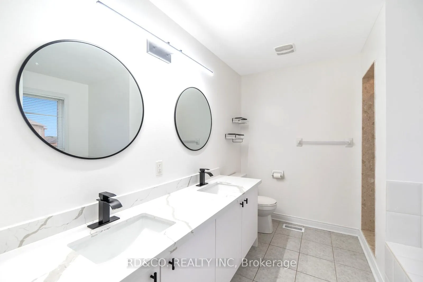 Photo 24 of 108 Garrardview Street, Ajax, Northeast Ajax — HOMEH