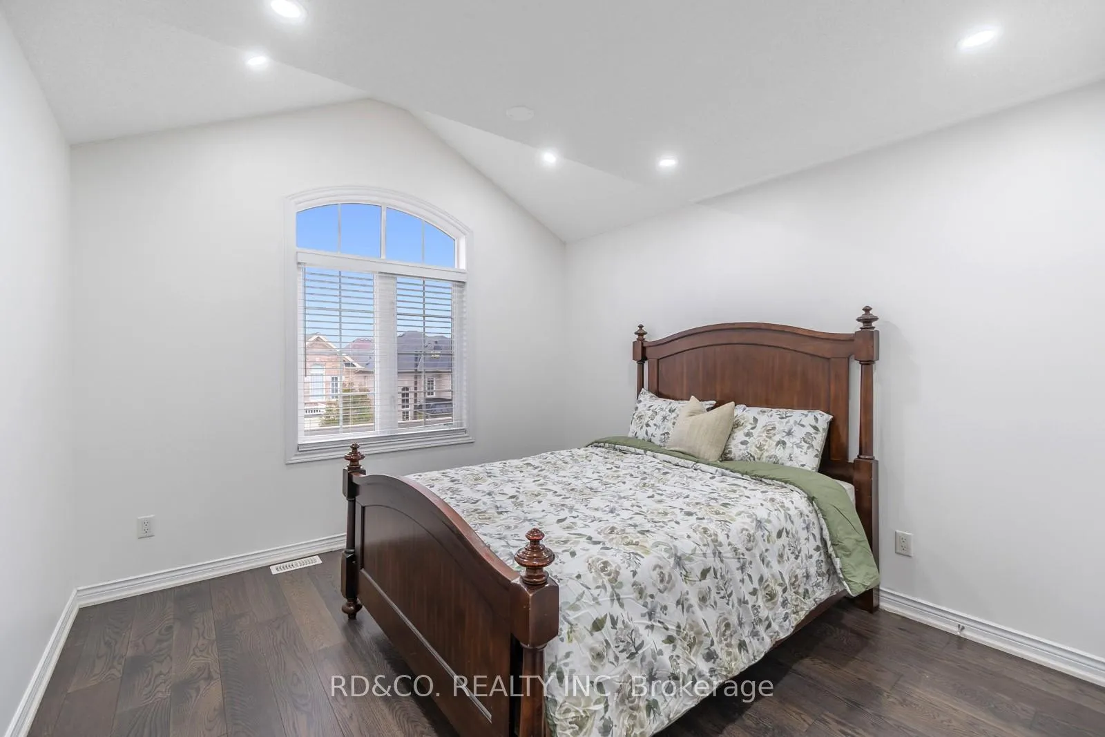 Photo 29 of 108 Garrardview Street, Ajax, Northeast Ajax — HOMEH