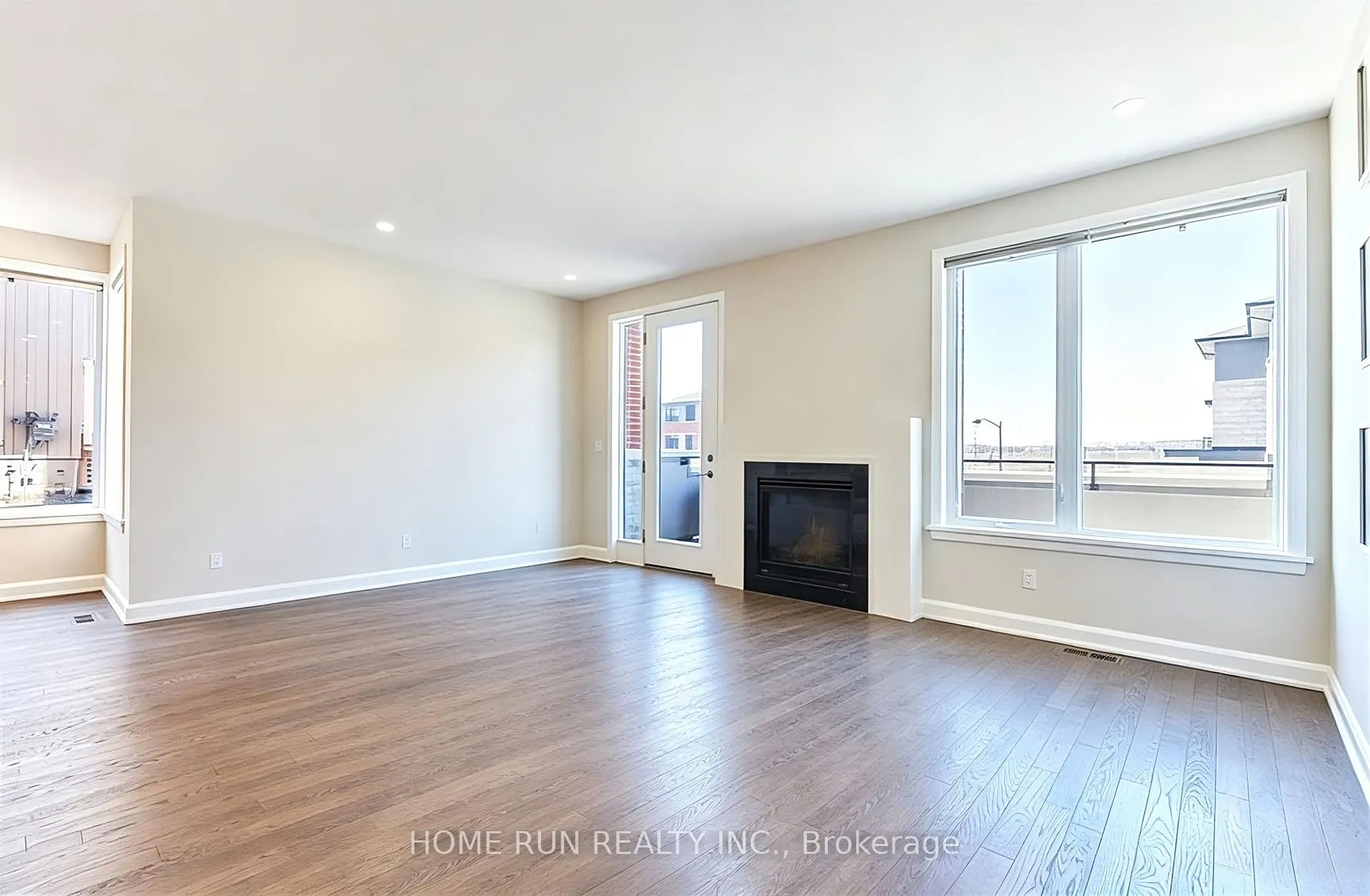 Photo 8 of 181 Boundstone Way, Ottawa, Kanata - Kanata Lakes/Heritage Hills — HOMEH