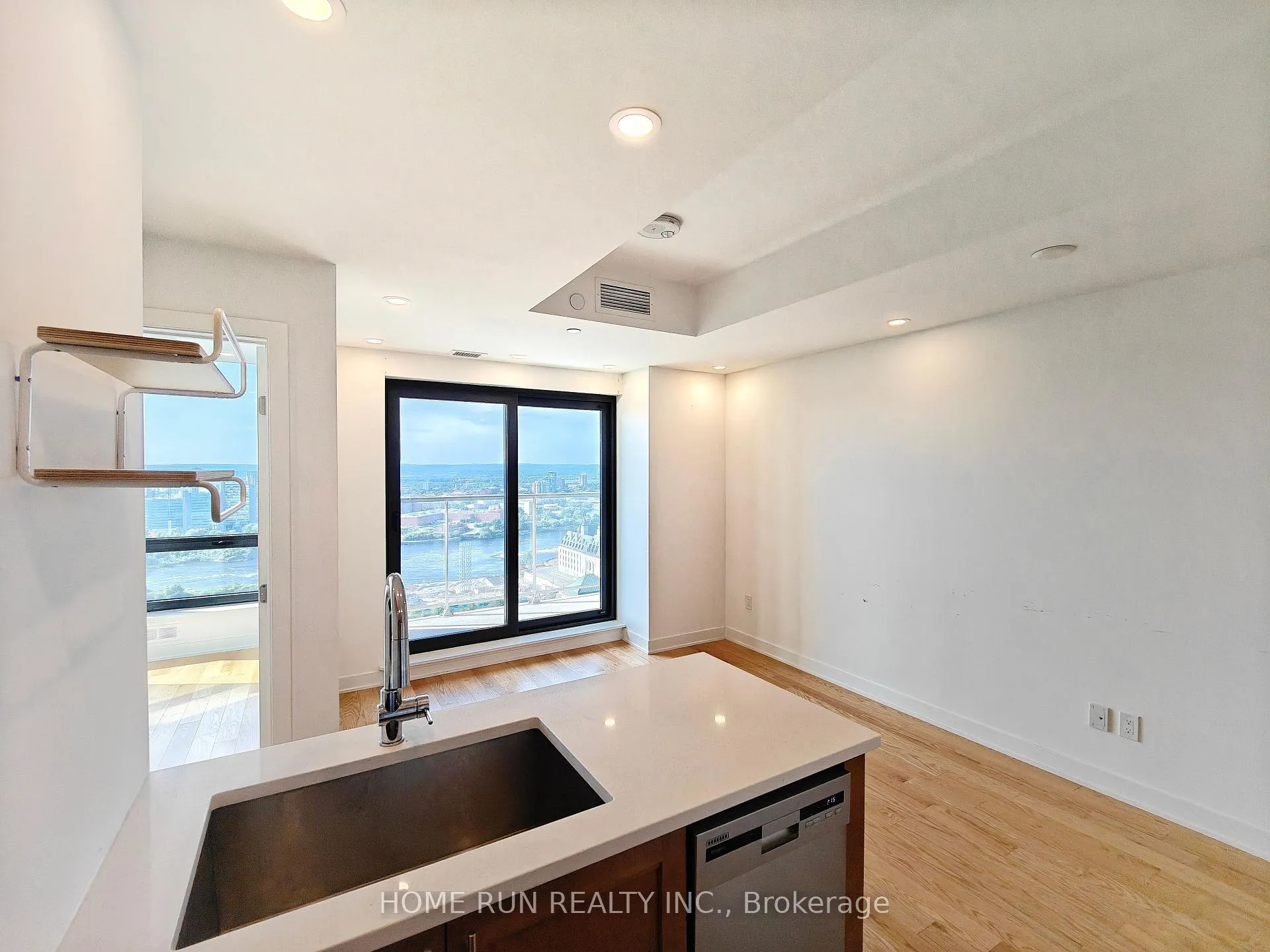 Photo 10 of Unit 2502, 340 Queen Street, Ottawa, Ottawa Centre — HOMEH