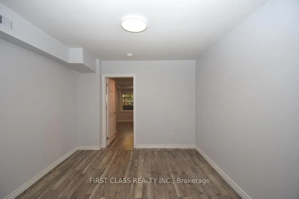 Photo 6 of Unit Bsmt, 133 Coxwell Avenue E, Toronto, Woodbine Corridor — HOMEH