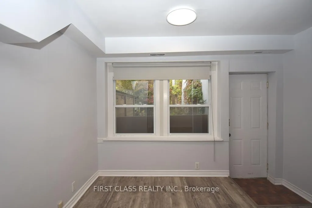 Photo 10 of Unit Bsmt, 133 Coxwell Avenue E, Toronto, Woodbine Corridor — HOMEH