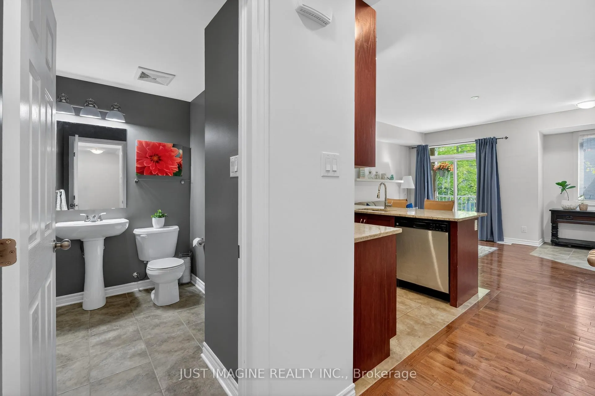 Photo 21 of Unit D, 302 Everest Private, Ottawa, Elmvale Acres — HOMEH