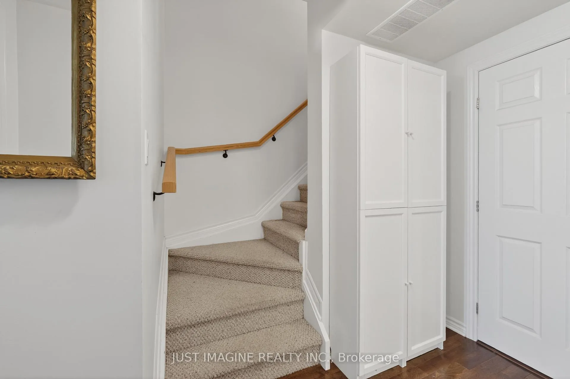 Photo 24 of Unit D, 302 Everest Private, Ottawa, Elmvale Acres — HOMEH
