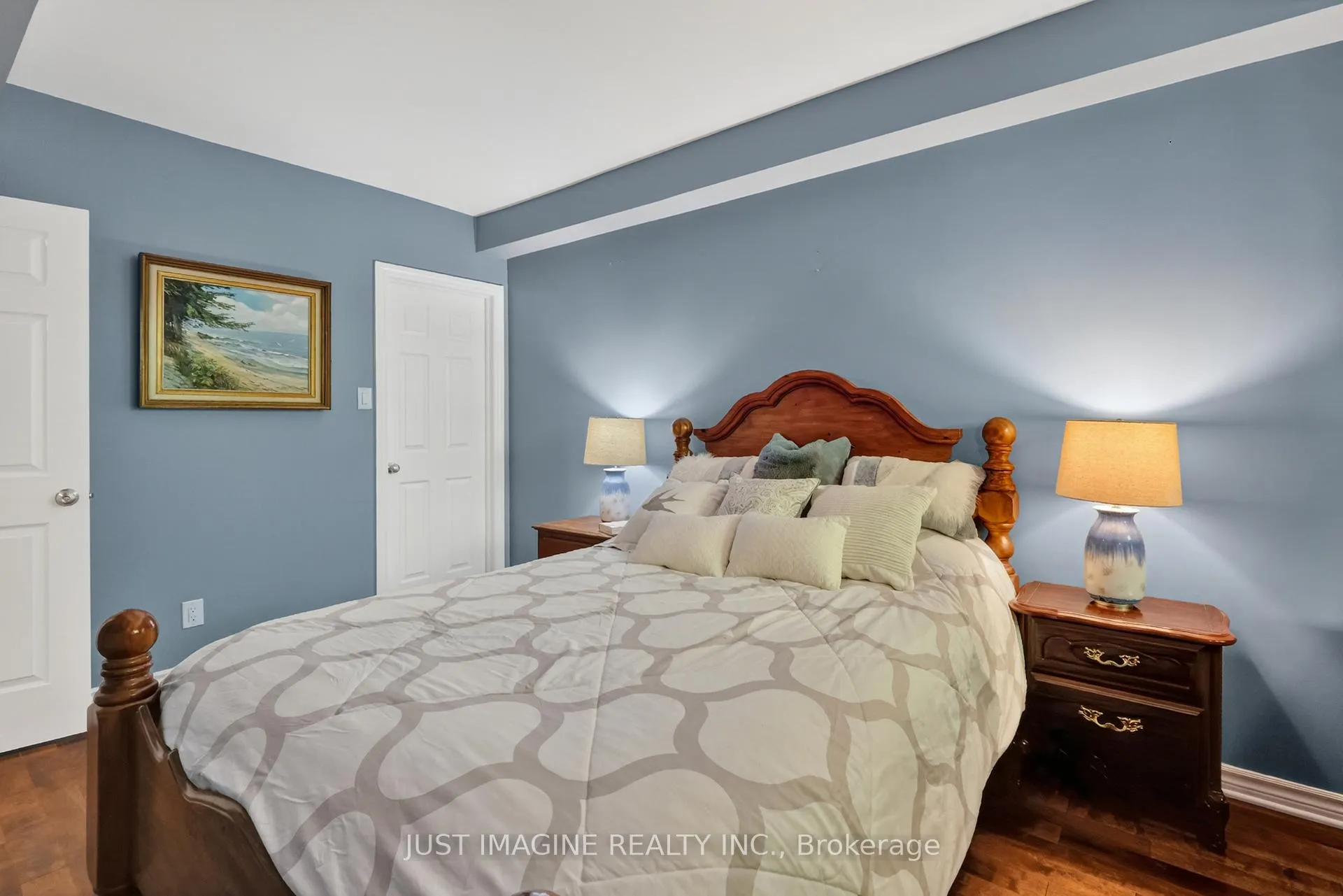 Photo 28 of Unit D, 302 Everest Private, Ottawa, Elmvale Acres — HOMEH