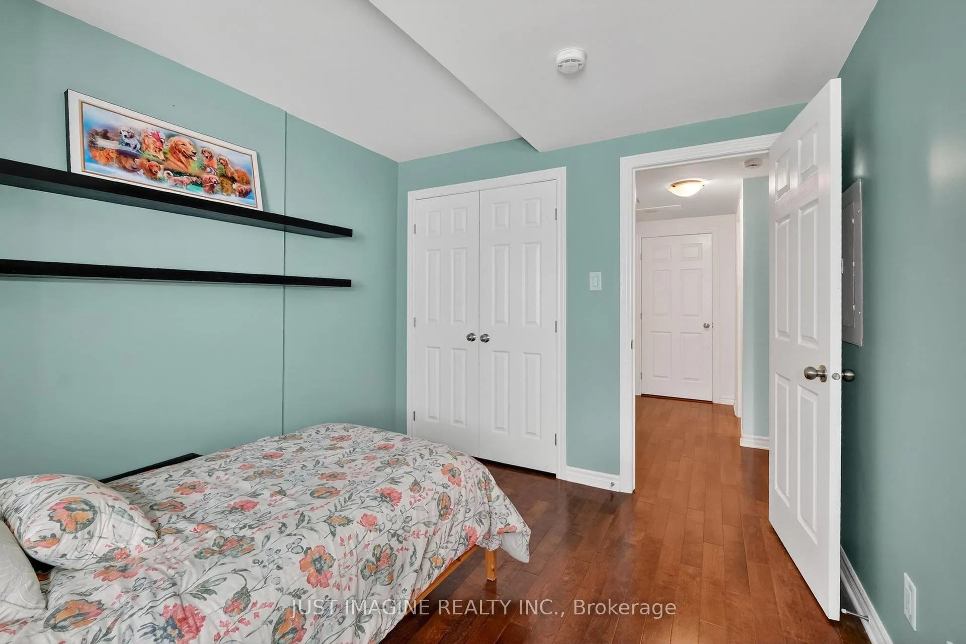 Photo 33 of Unit D, 302 Everest Private, Ottawa, Elmvale Acres — HOMEH